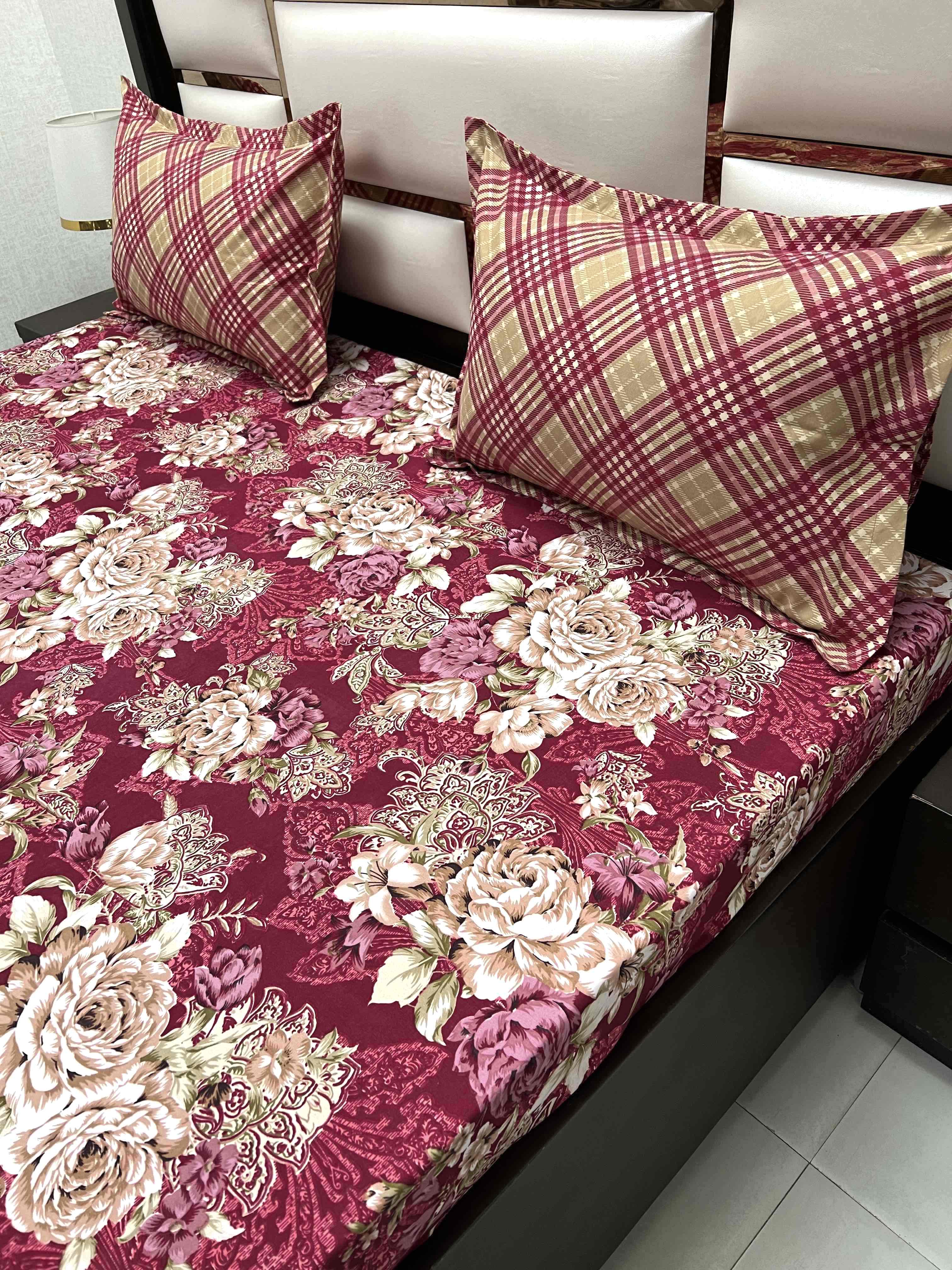 A-3452 - Poly Cotton 130 GSM King Size Double Bedsheet (274X274) with Two Pillow Covers (50X76)