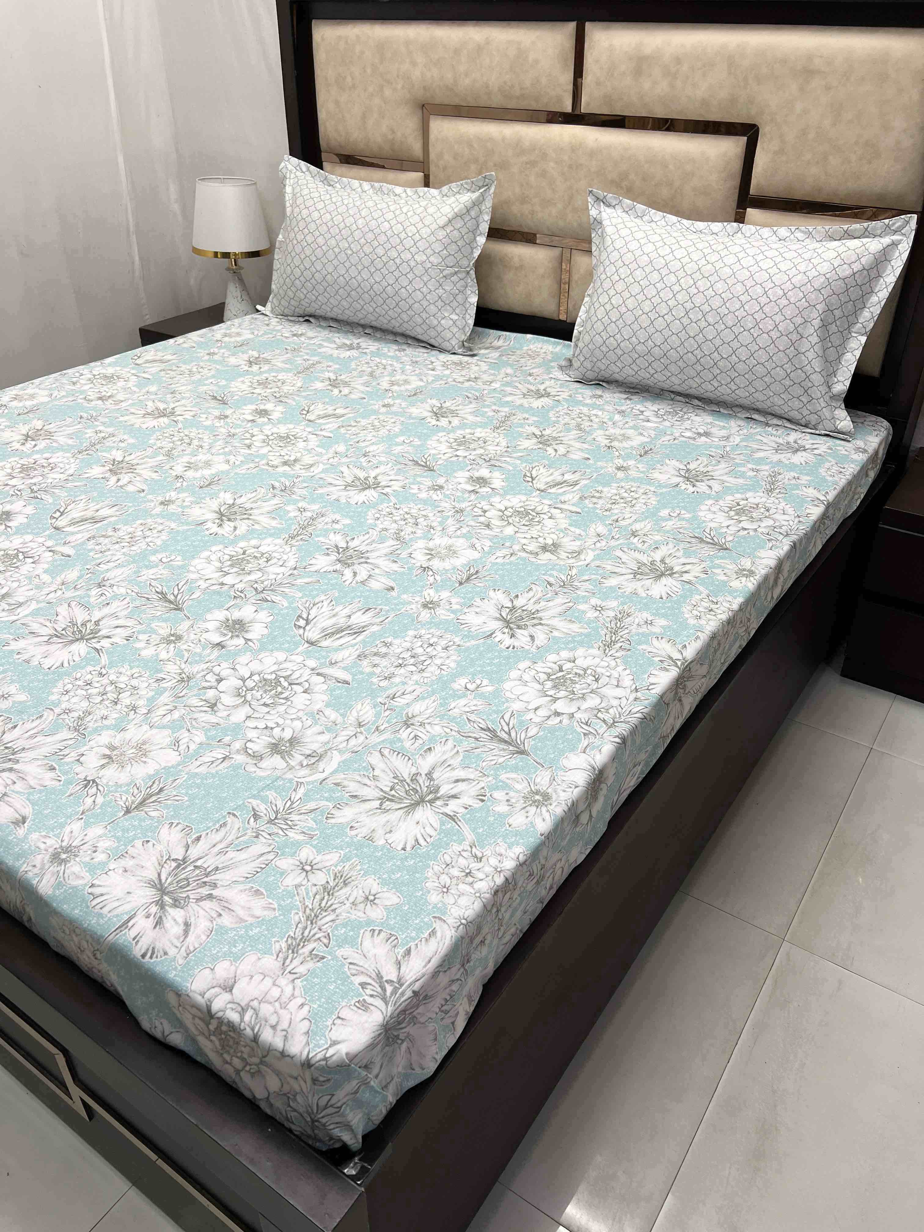 Lifestyle Collection Pure Decor Cotton 210 TC King Size Double Bedsheet (274X274) with Two Pillow Covers (50X76)