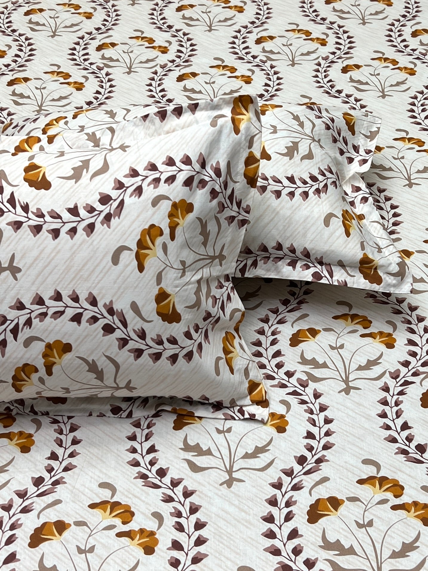 A-3738 - Pure Cotton 180 TC Super King Size Double Bedsheet (274X304) with Two Pillow Covers (50X76)