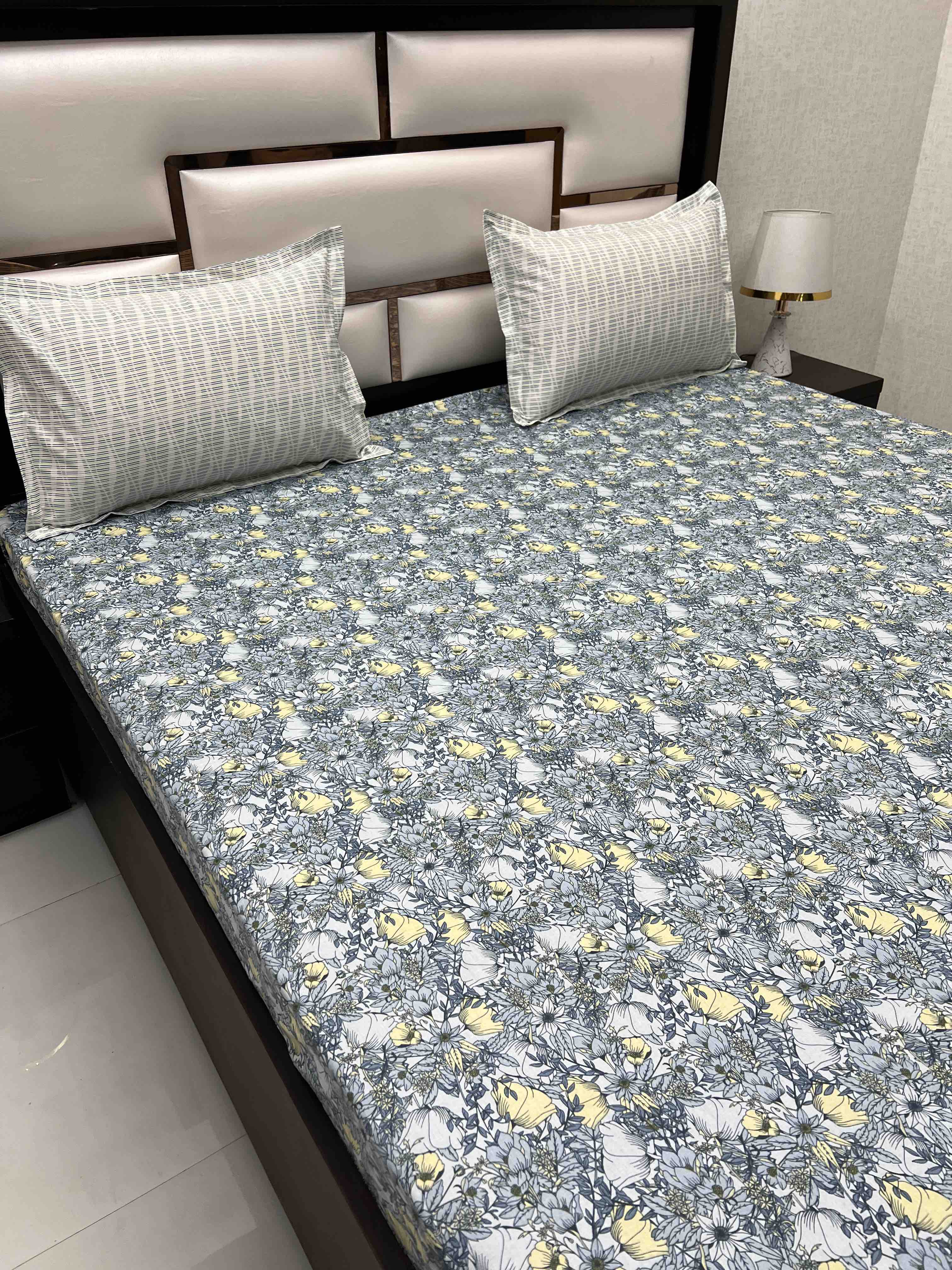 A-3767 - Pure Cotton 210 TC King Size Double Bedsheet (274X274) with Two Pillow Covers (50X76)