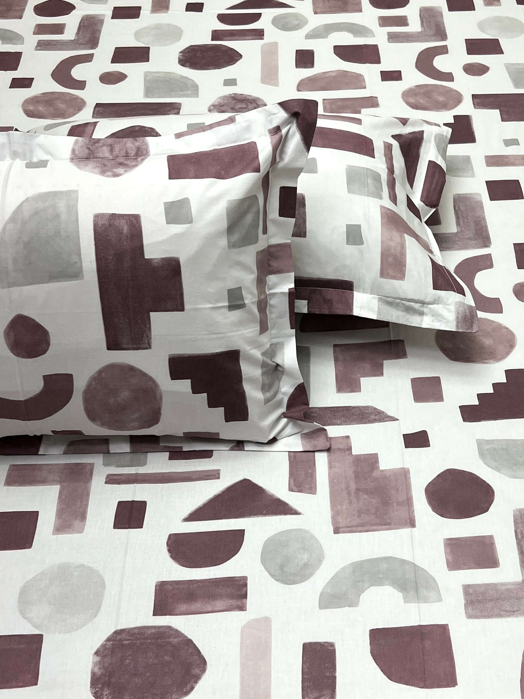 A-3855 - Pure Cotton 210 TC King Size Double Bedsheet (274X274) with Two Pillow Covers (50X76)