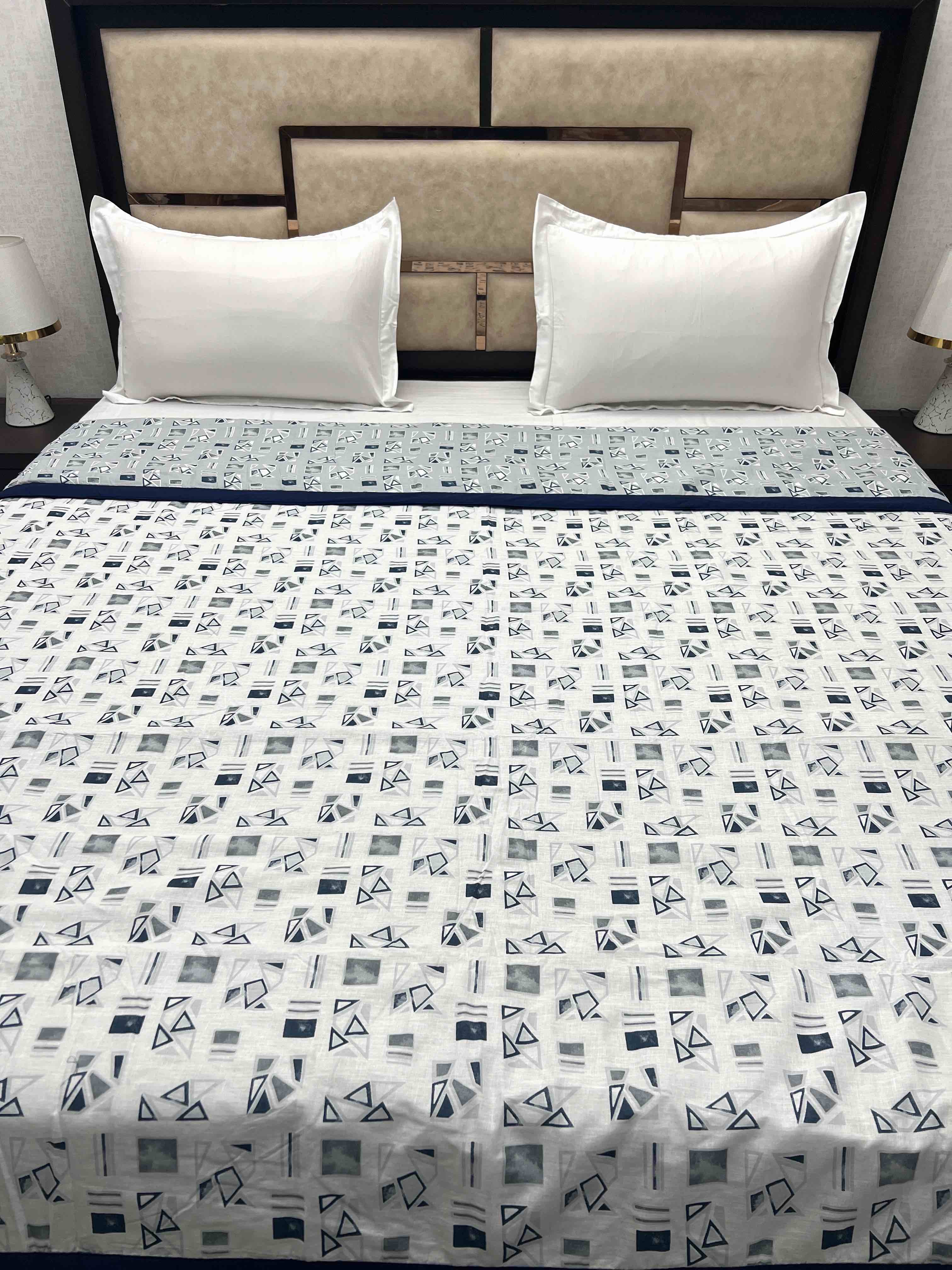 A-3957 - Pure Cotton King Size 180 TC Reversible Double Bed Dohar / Blanket / AC Comforter with Warm Cotton Sheet Layer Inside (221X246)