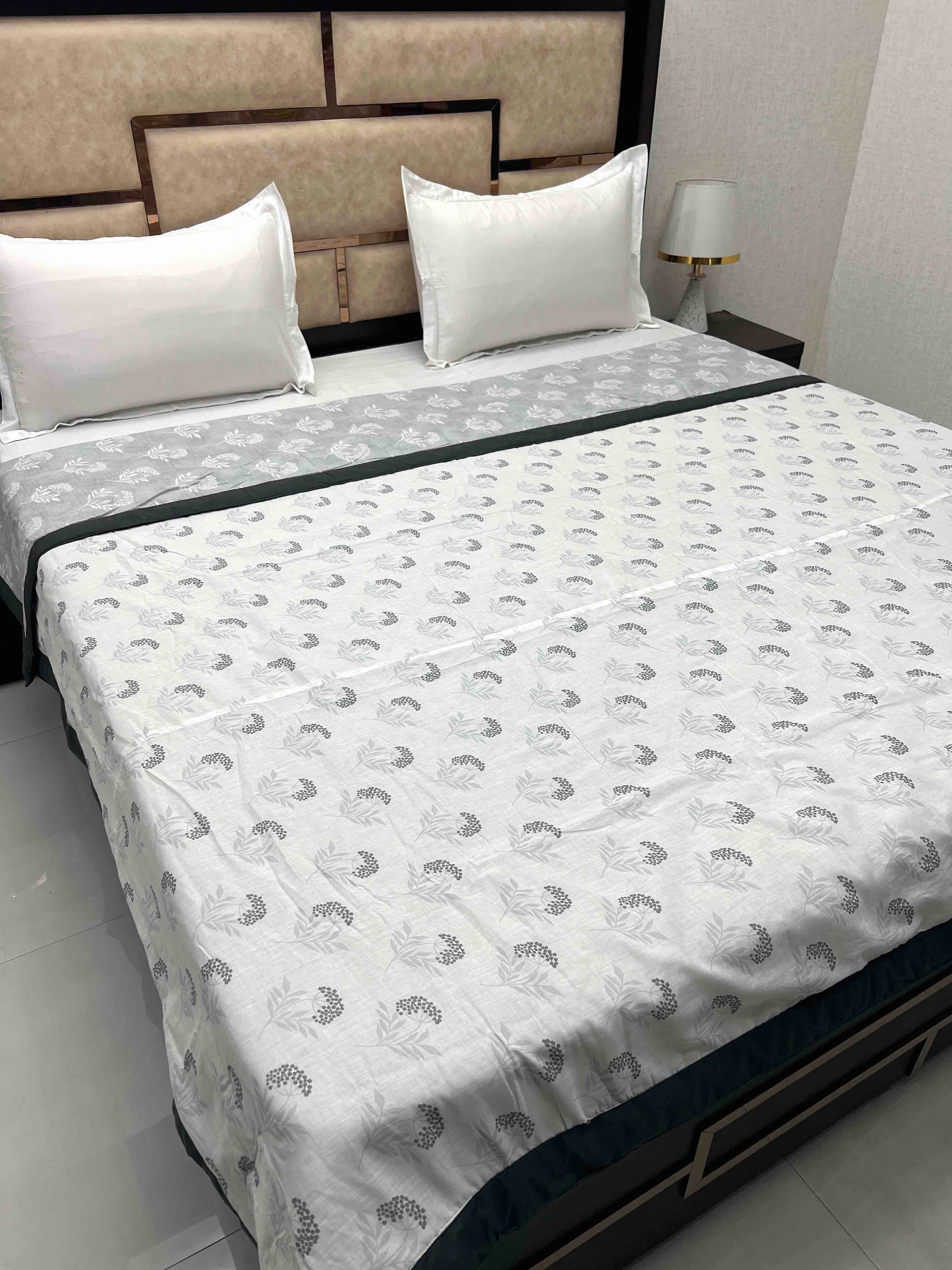 A-3976 - Pure Cotton King Size 180 TC Reversible Double Bed Dohar / Blanket / AC Comforter with Warm Cotton Sheet Layer Inside (221X246)