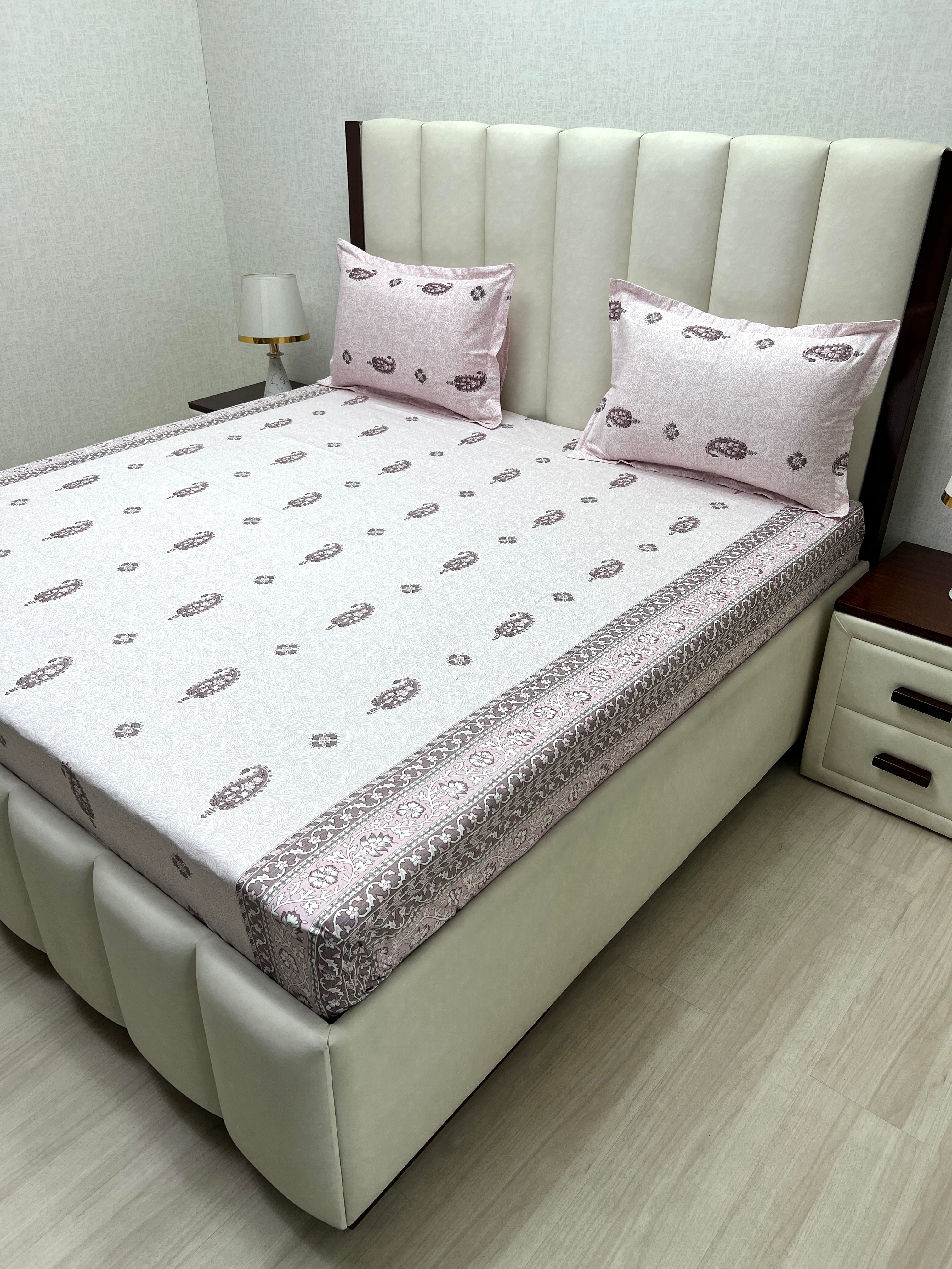 Pure Decor Pure Cotton Queen Size Double Bedsheet