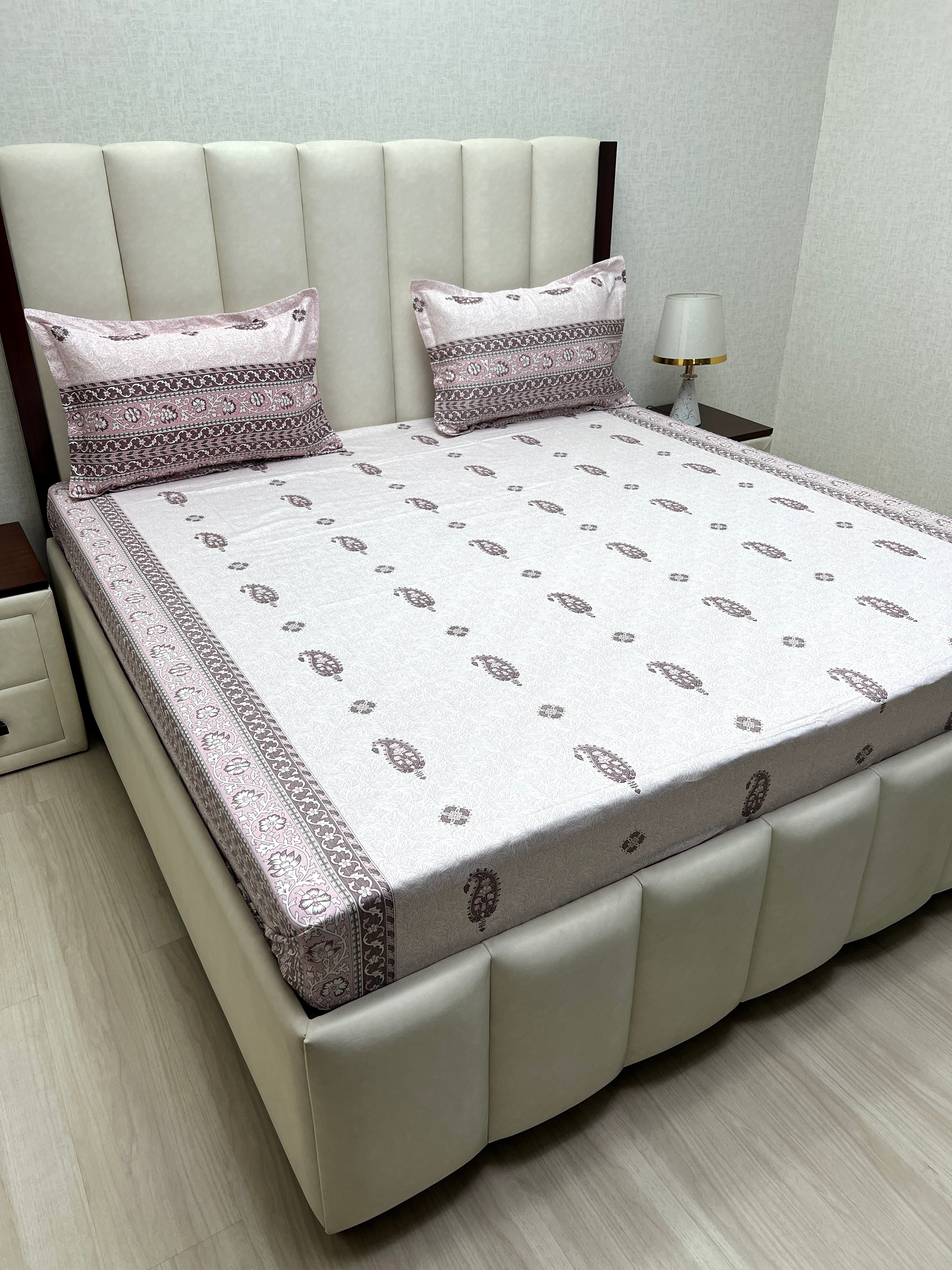 Pure Decor Pure Cotton Queen Size Double Bedsheet