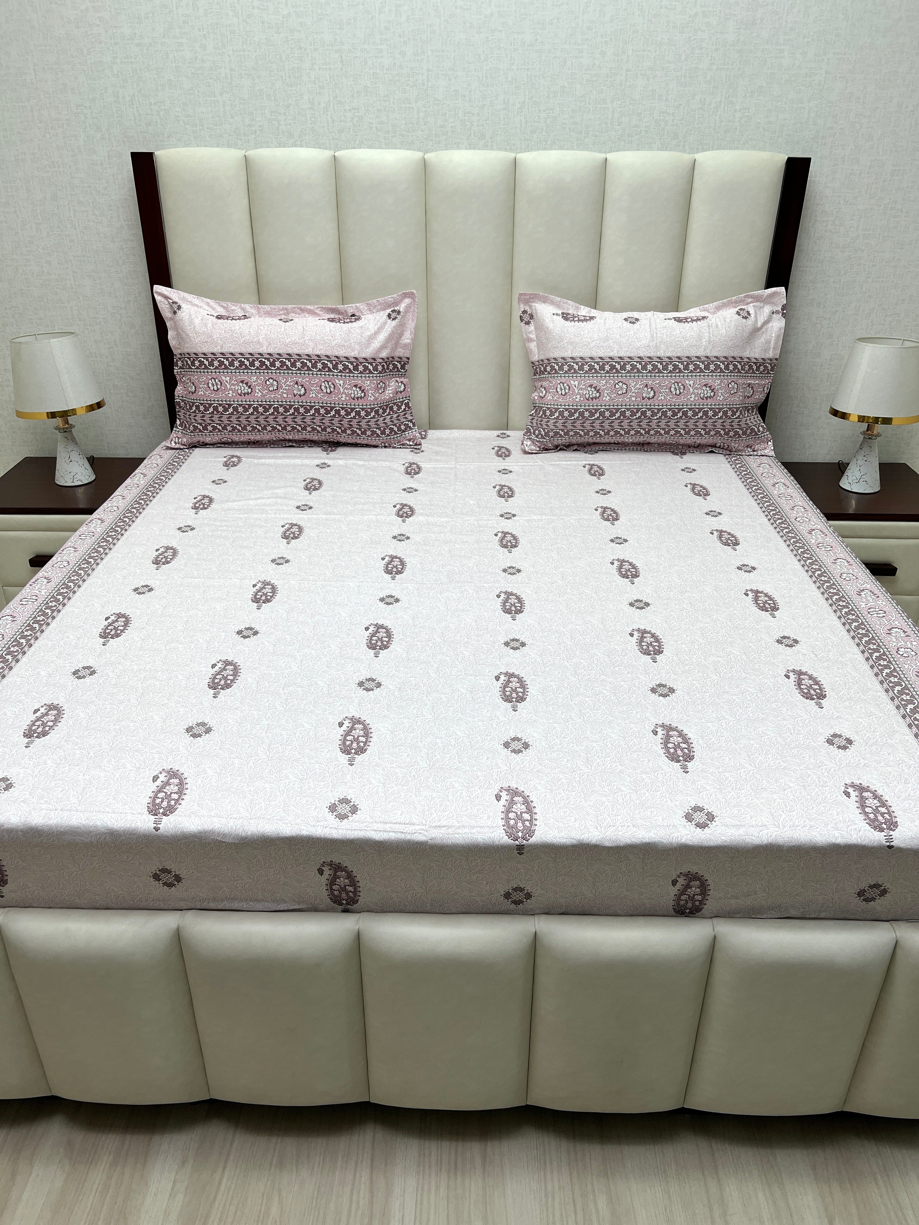 Pure Decor Pure Cotton Queen Size Double Bedsheet