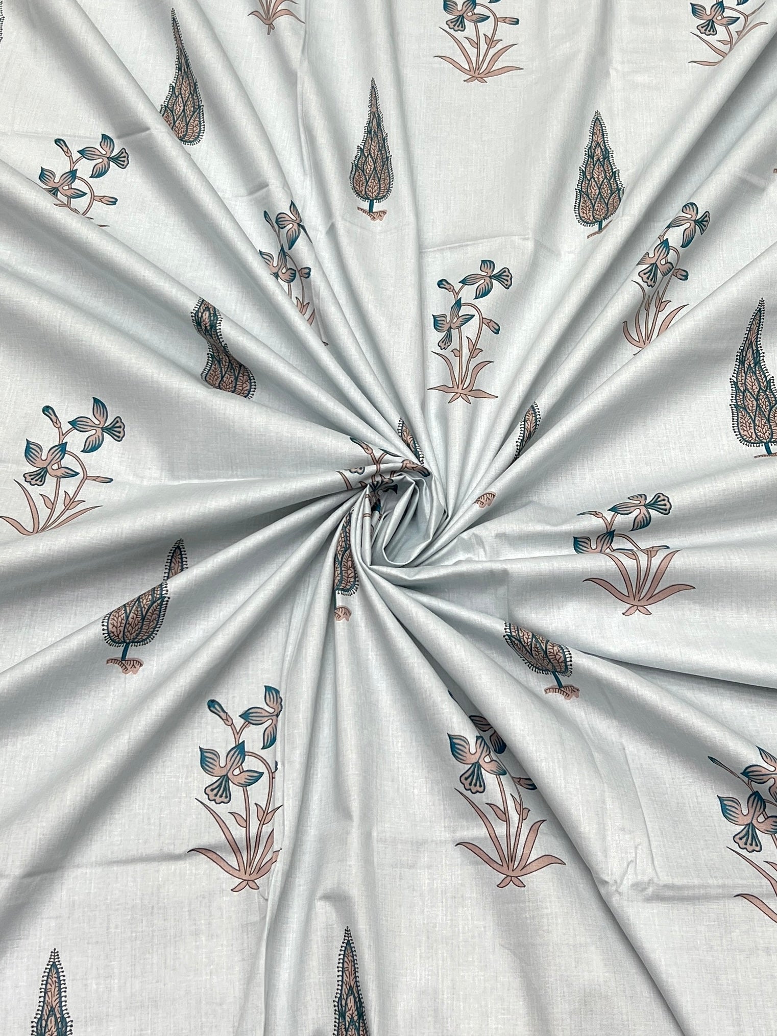 Pure Decor Pure Cotton Queen Size Double Bedsheet