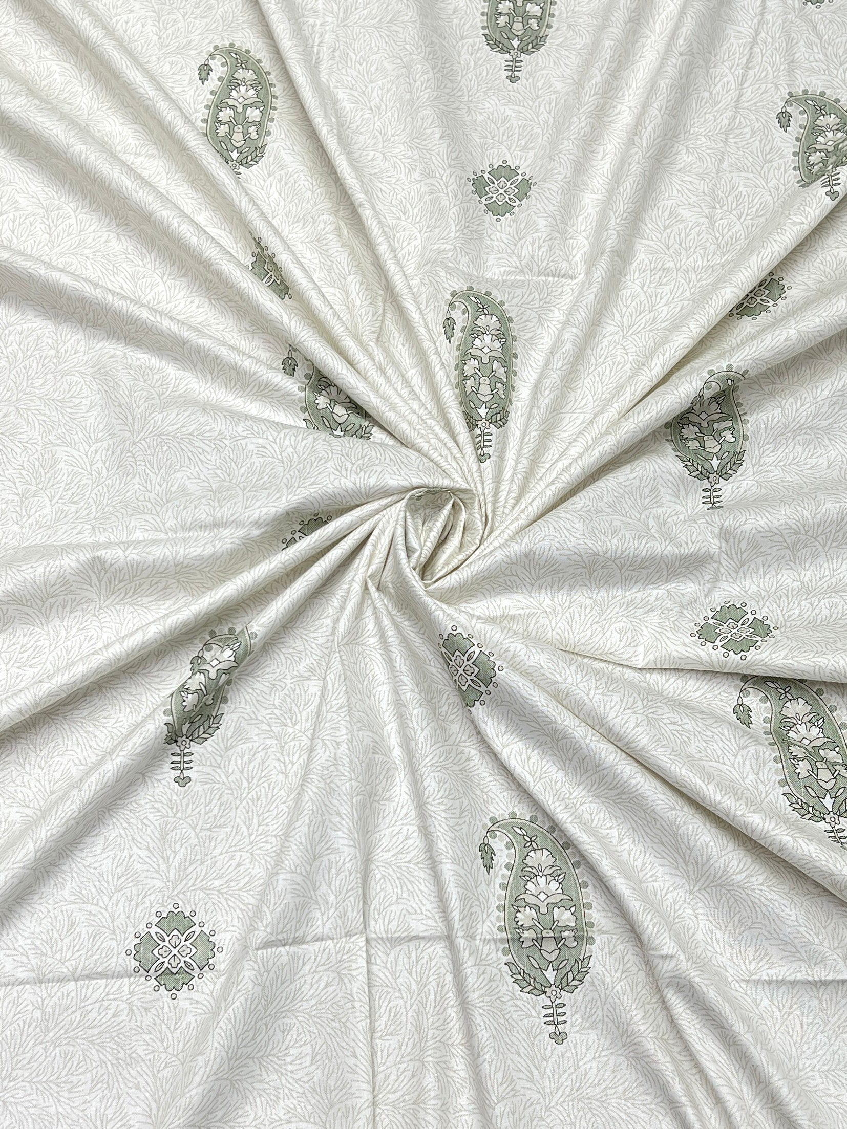 Pure Decor Pure Cotton Queen Size Double Bedsheet