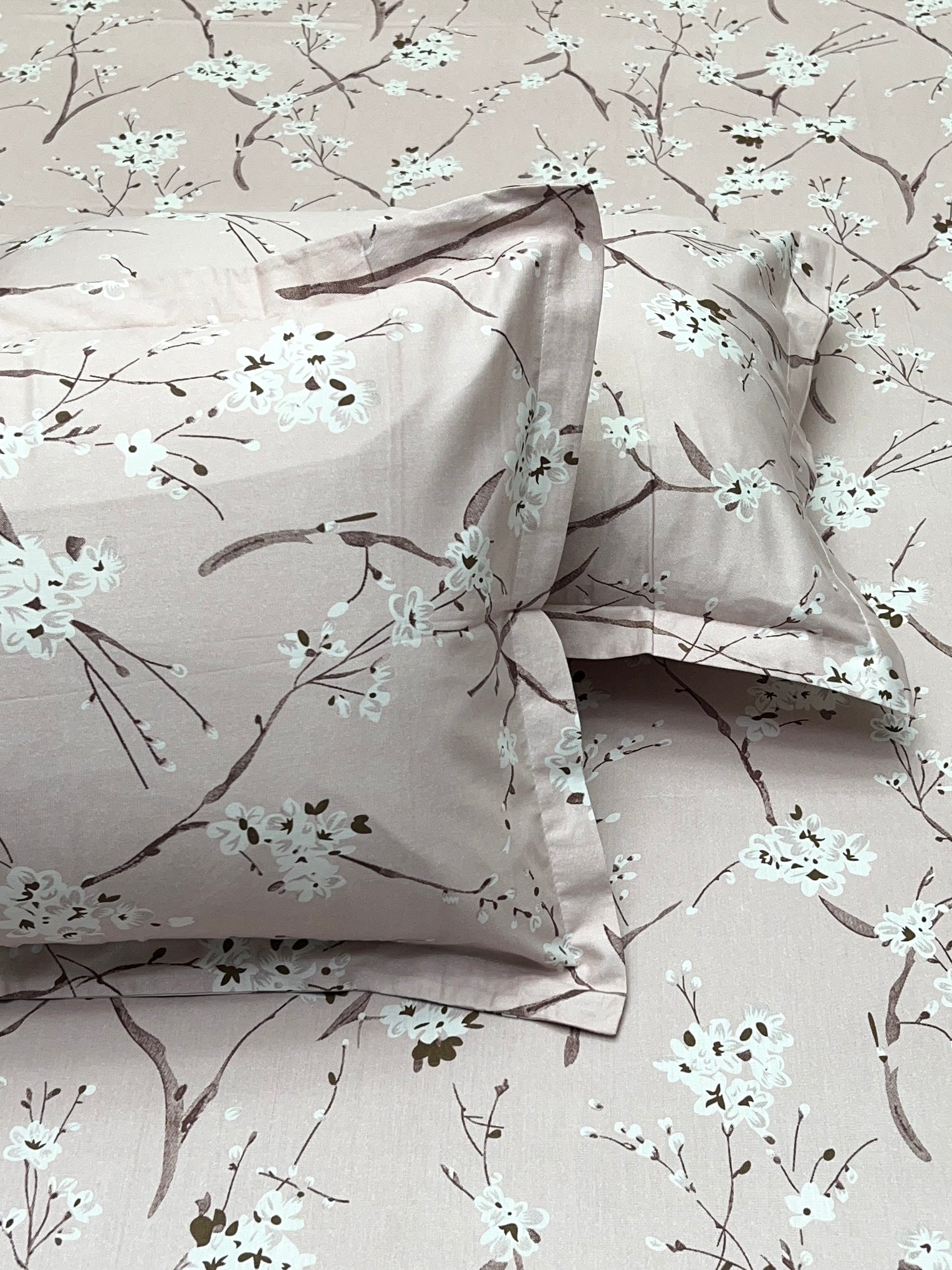 Pure Decor Pure Cotton King Size Double Bedsheet