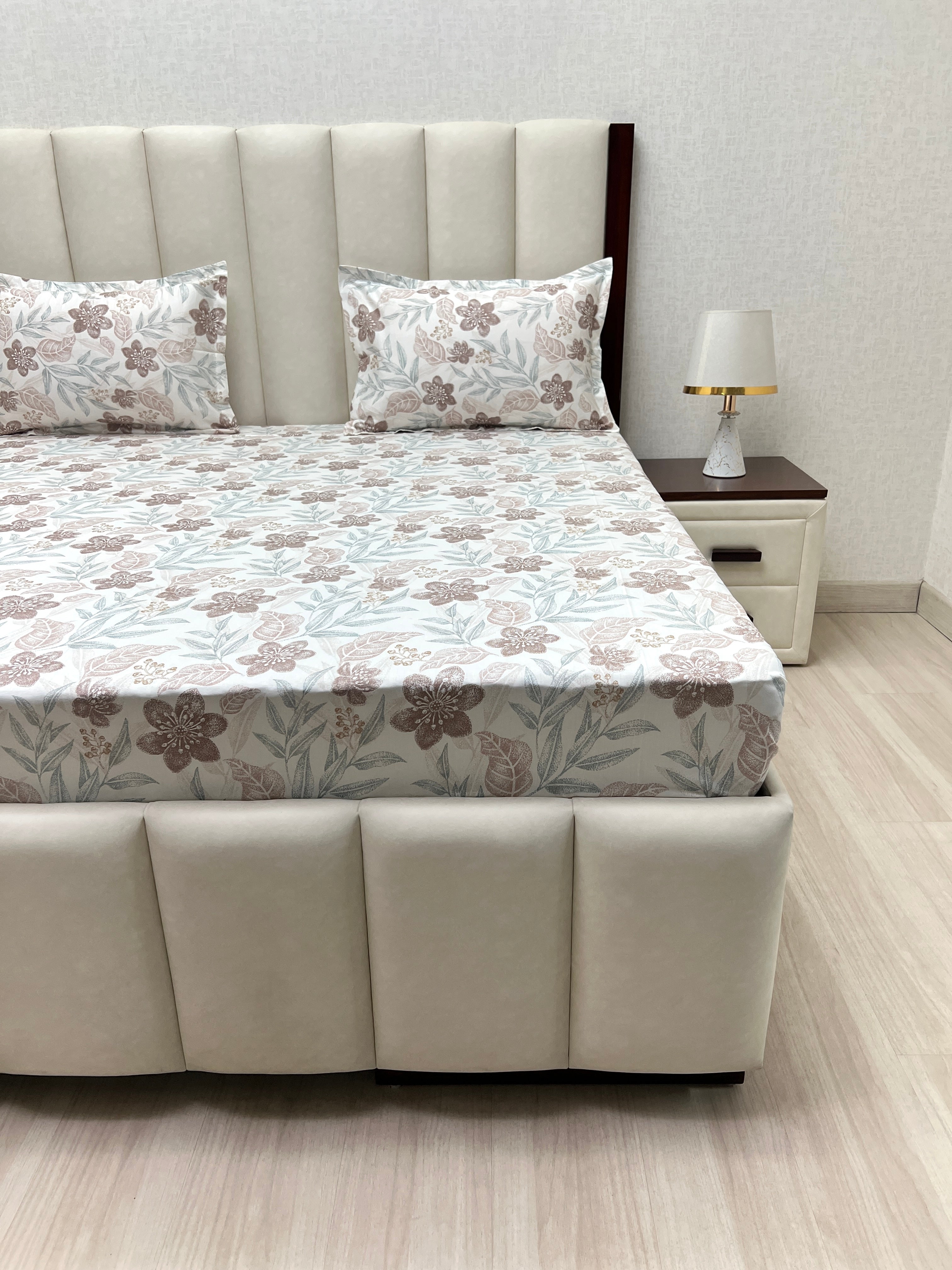 A-4242 Pure Cotton 180 TC King Size Double Bedsheet (274X274) with Two Pillow Covers (50X76)