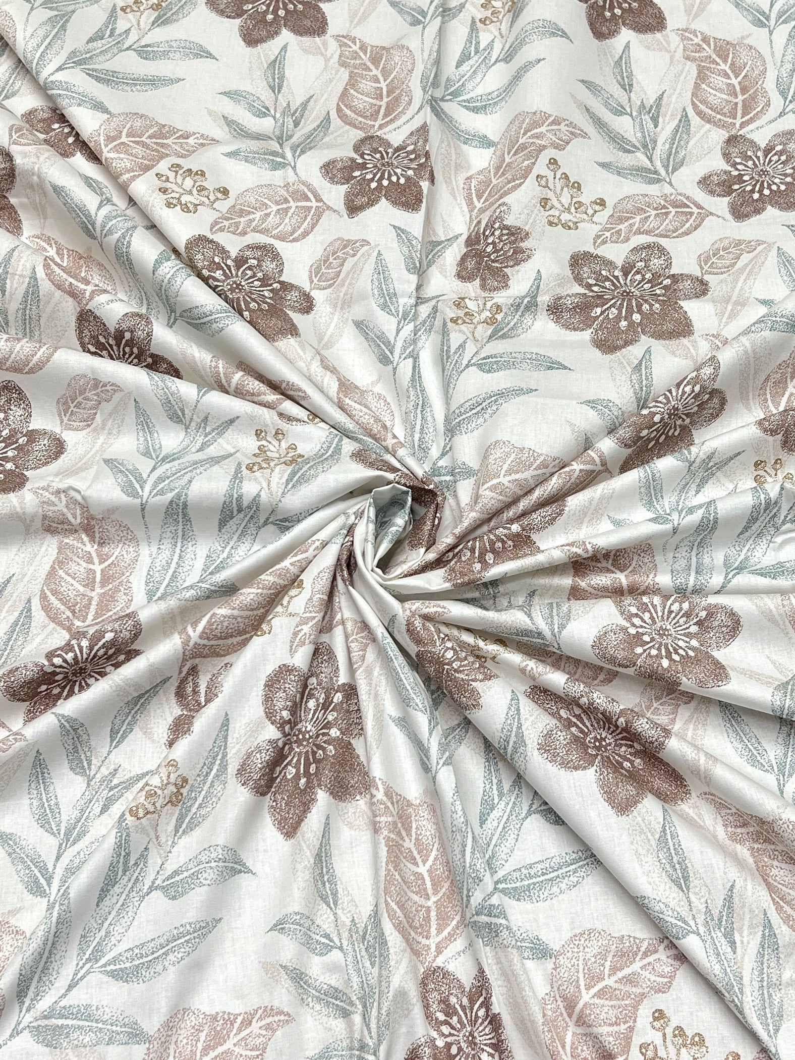 A-4242 Pure Cotton 180 TC King Size Double Bedsheet (274X274) with Two Pillow Covers (50X76)