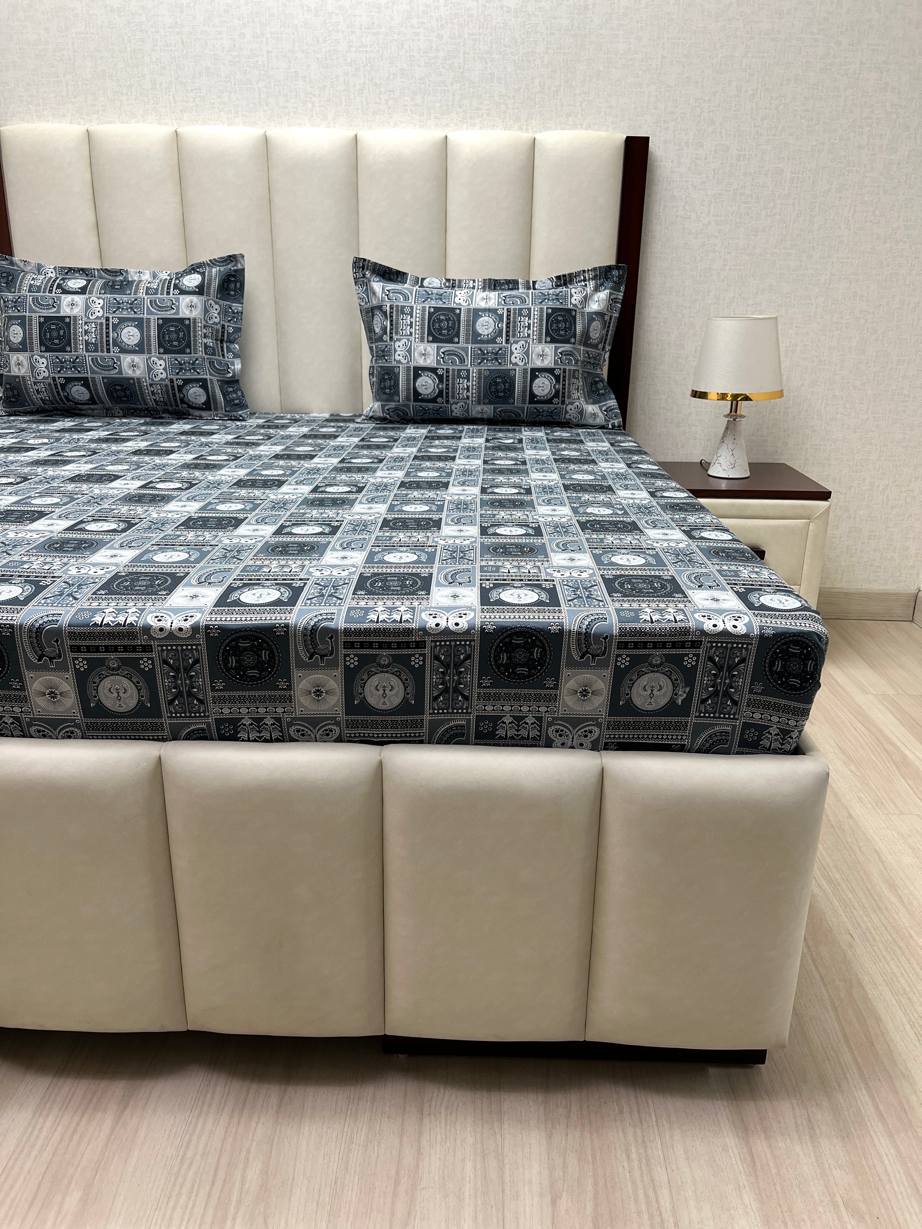 A-4270 - Pure Cotton 180 TC King Size Double Bedsheet (274X274) with Two Pillow Covers (50X76)
