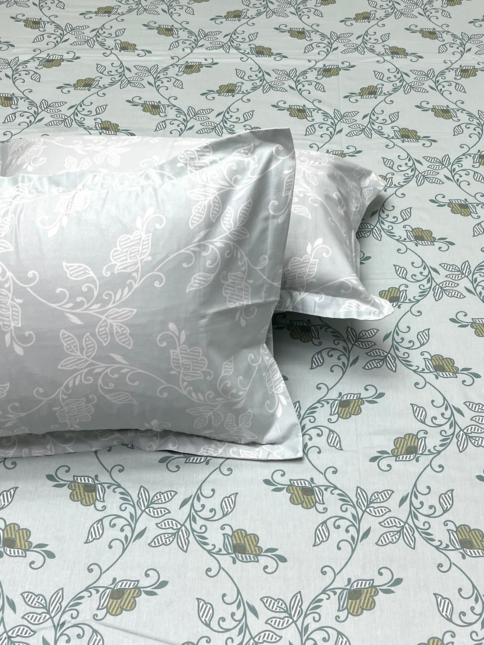 A-4288 - Pure Cotton 210 TC King Size Double Bedsheet (274X274) with Two Pillow Covers (50X76)