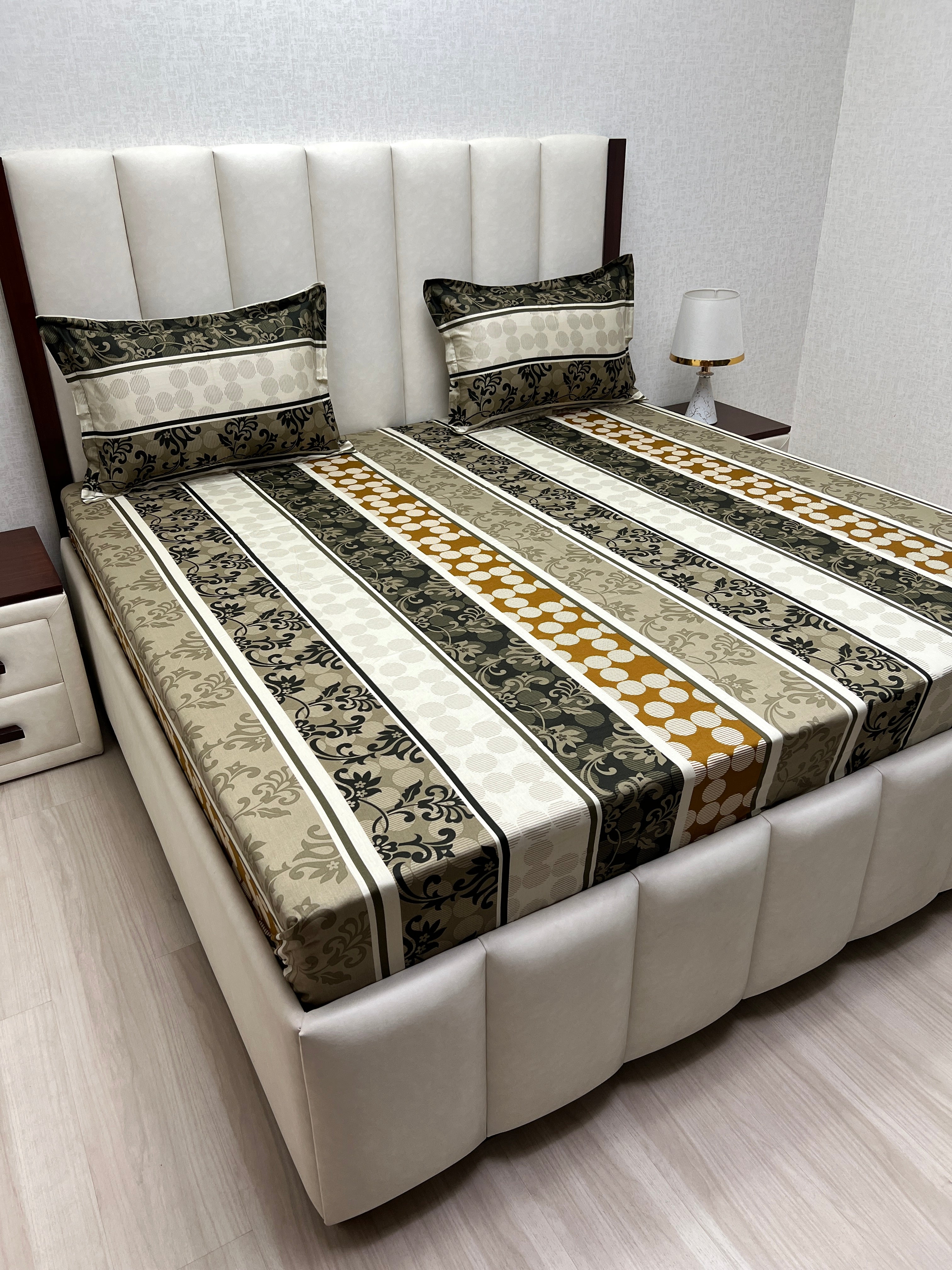 Pure Decor Pure Cotton Queen Size Double Bedsheet