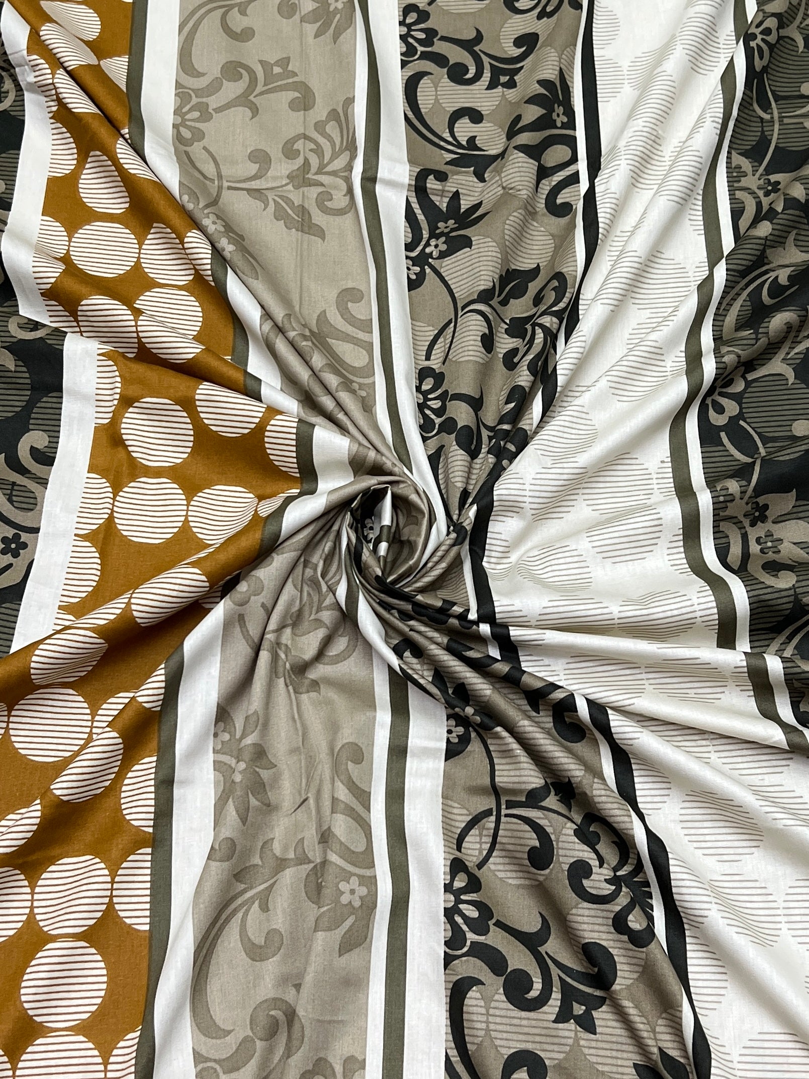 Pure Decor Pure Cotton Queen Size Double Bedsheet