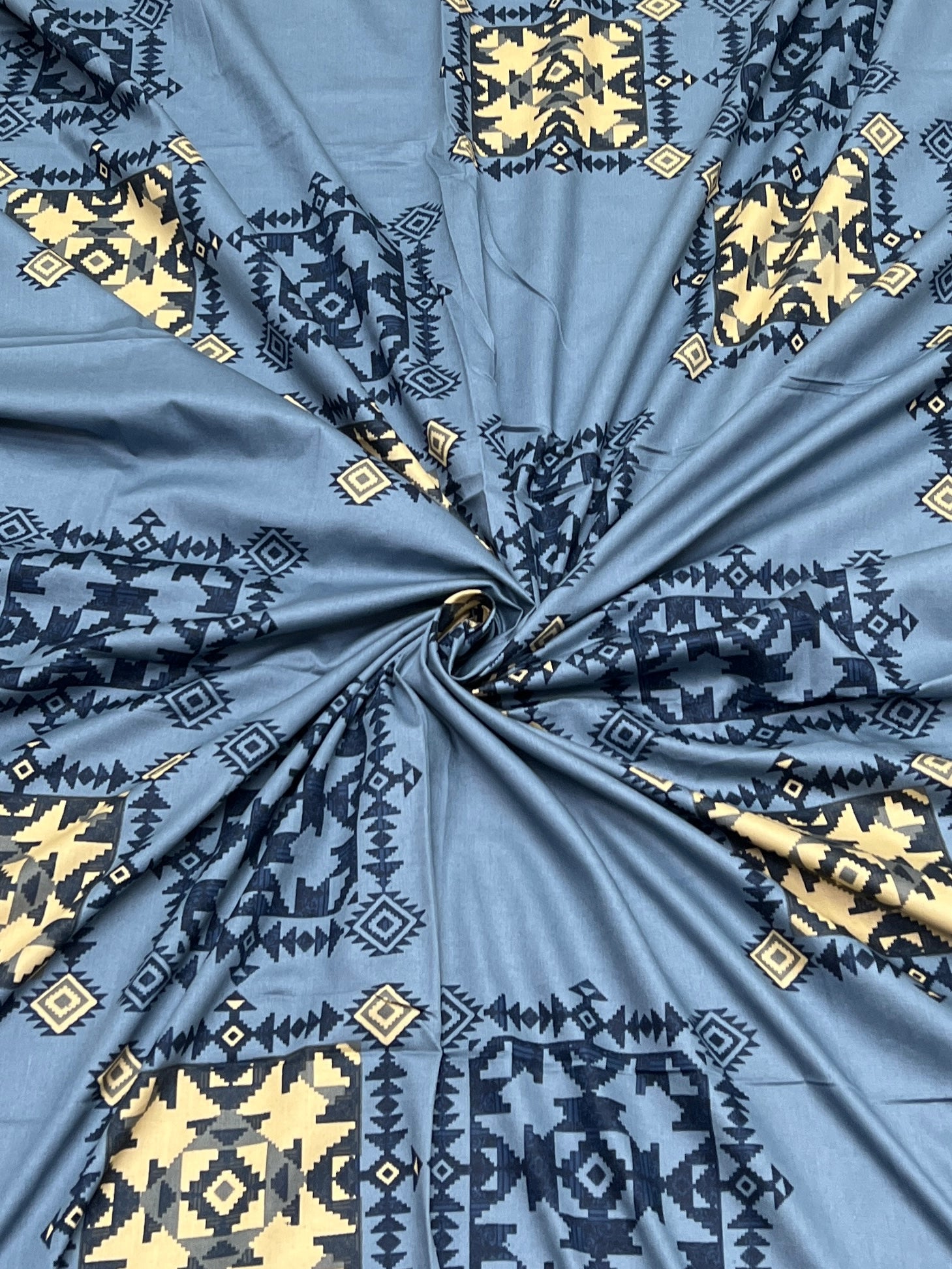 Pure Decor Pure Cotton Queen Size Double Bedsheet