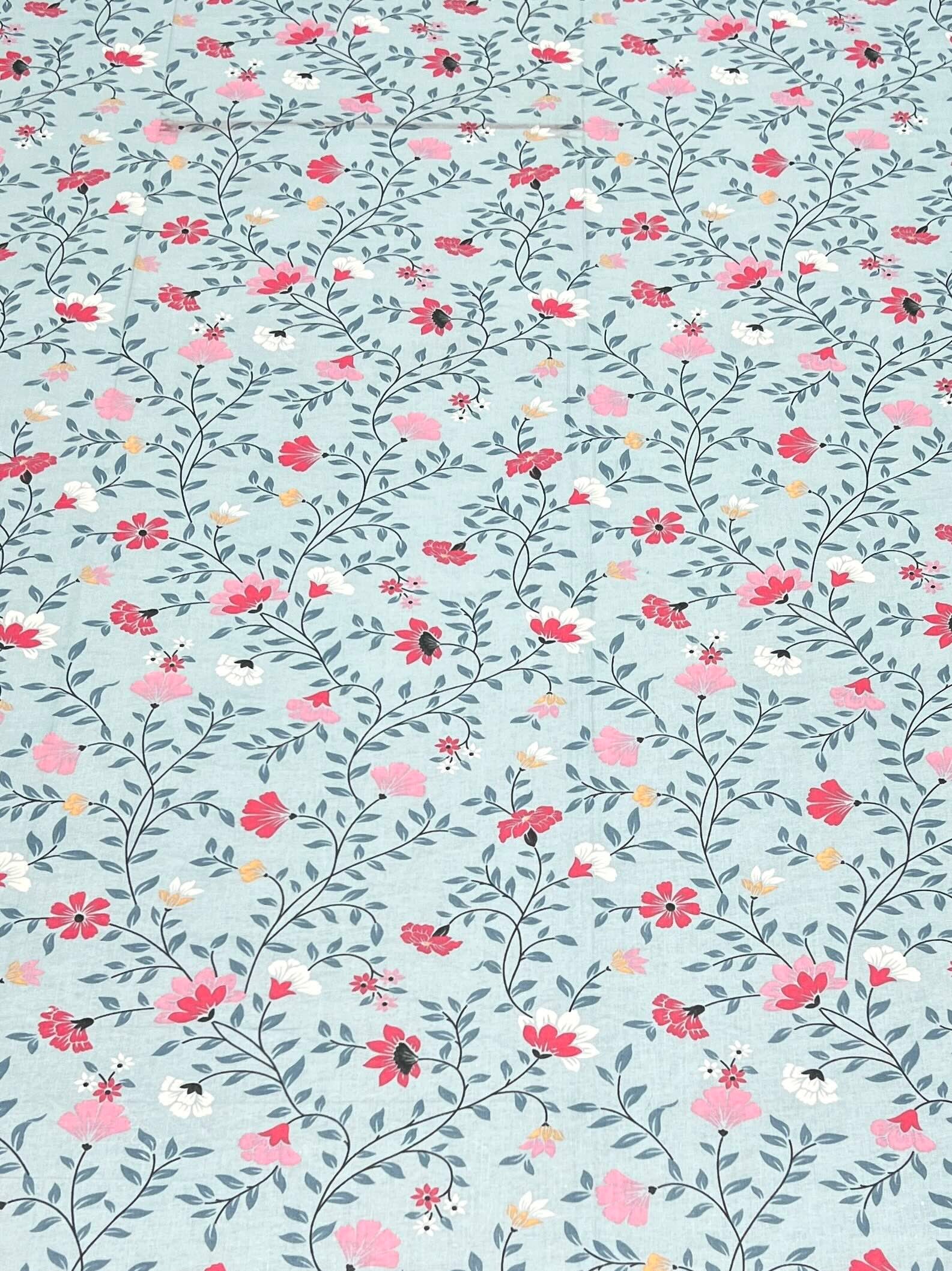 A-4370 - Pure Cotton 180 TC Super King Size Double Bedsheet (274X304) with Two Pillow Covers (50X76)