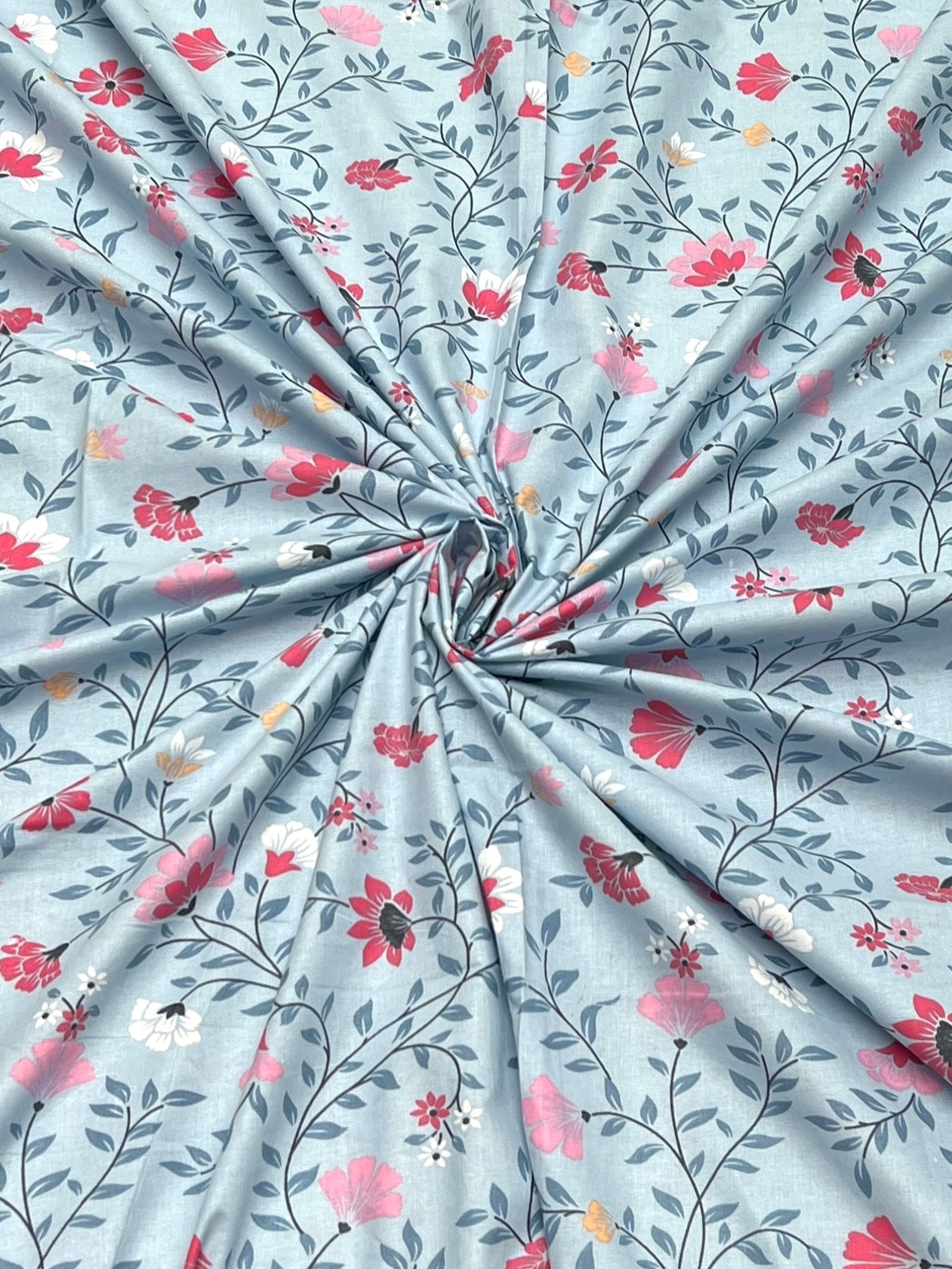 A-4370 - Pure Cotton 180 TC Super King Size Double Bedsheet (274X304) with Two Pillow Covers (50X76)