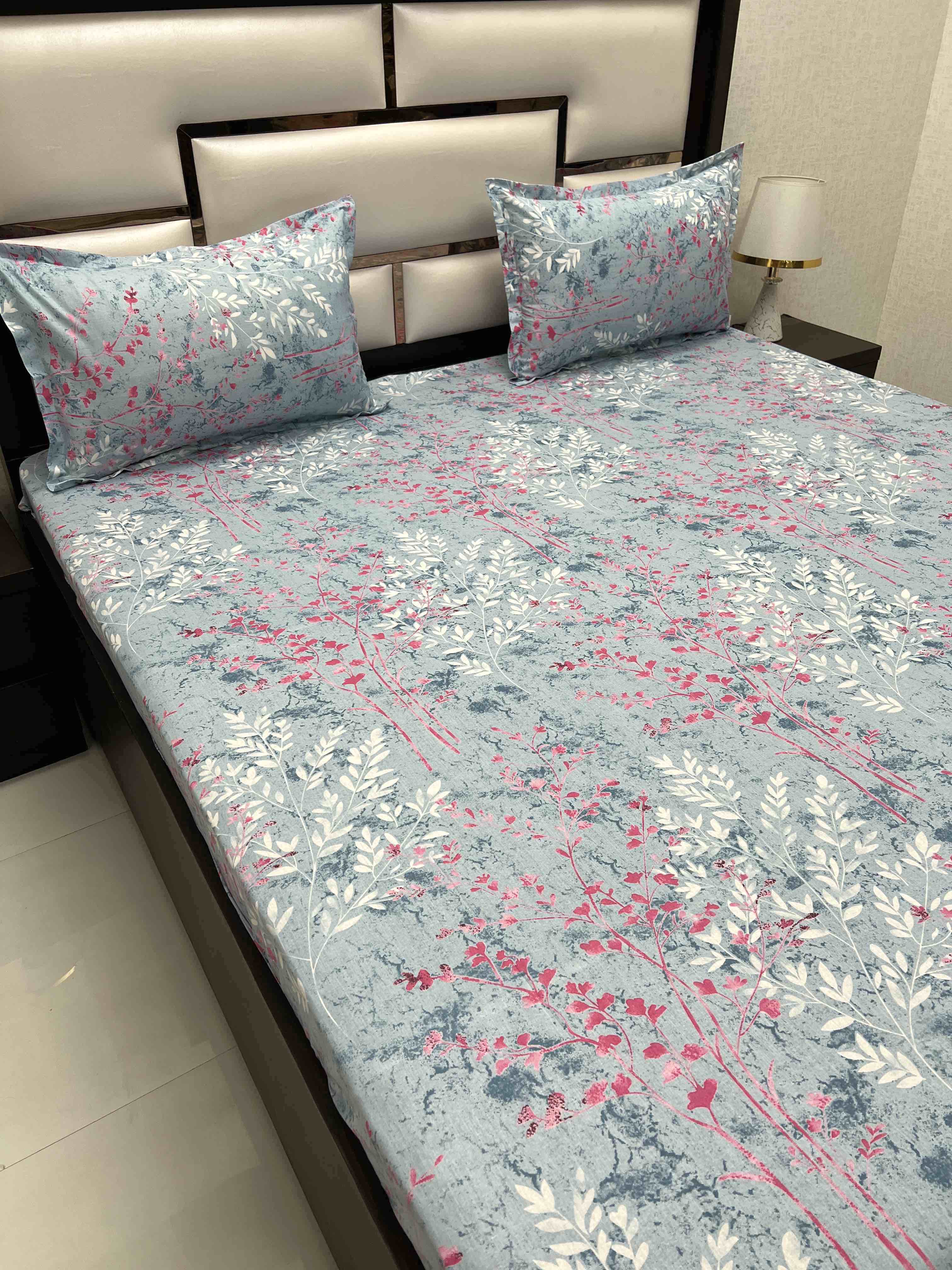 A-4374 - Pure Cotton 180 TC Super King Size Double Bedsheet (274X304) with Two Pillow Covers (50X76)