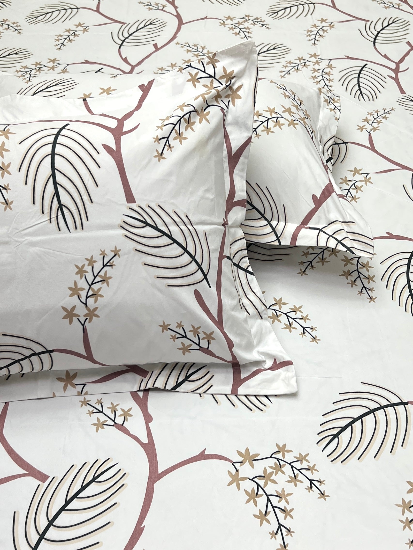 Pure Decor Polycotton Queen Size Double Bedsheet