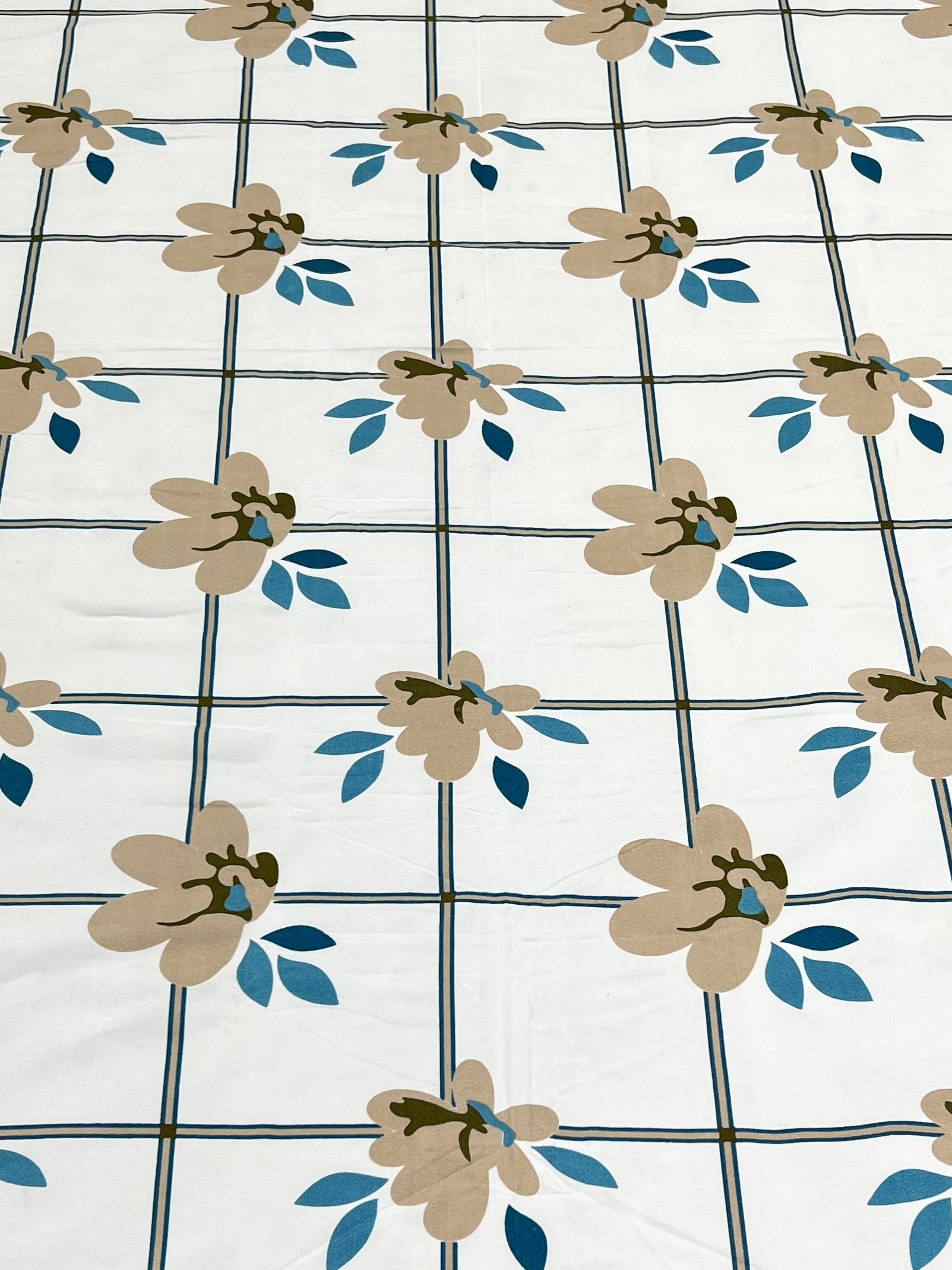 Pure Decor Polycotton Queen Size Double Bedsheet