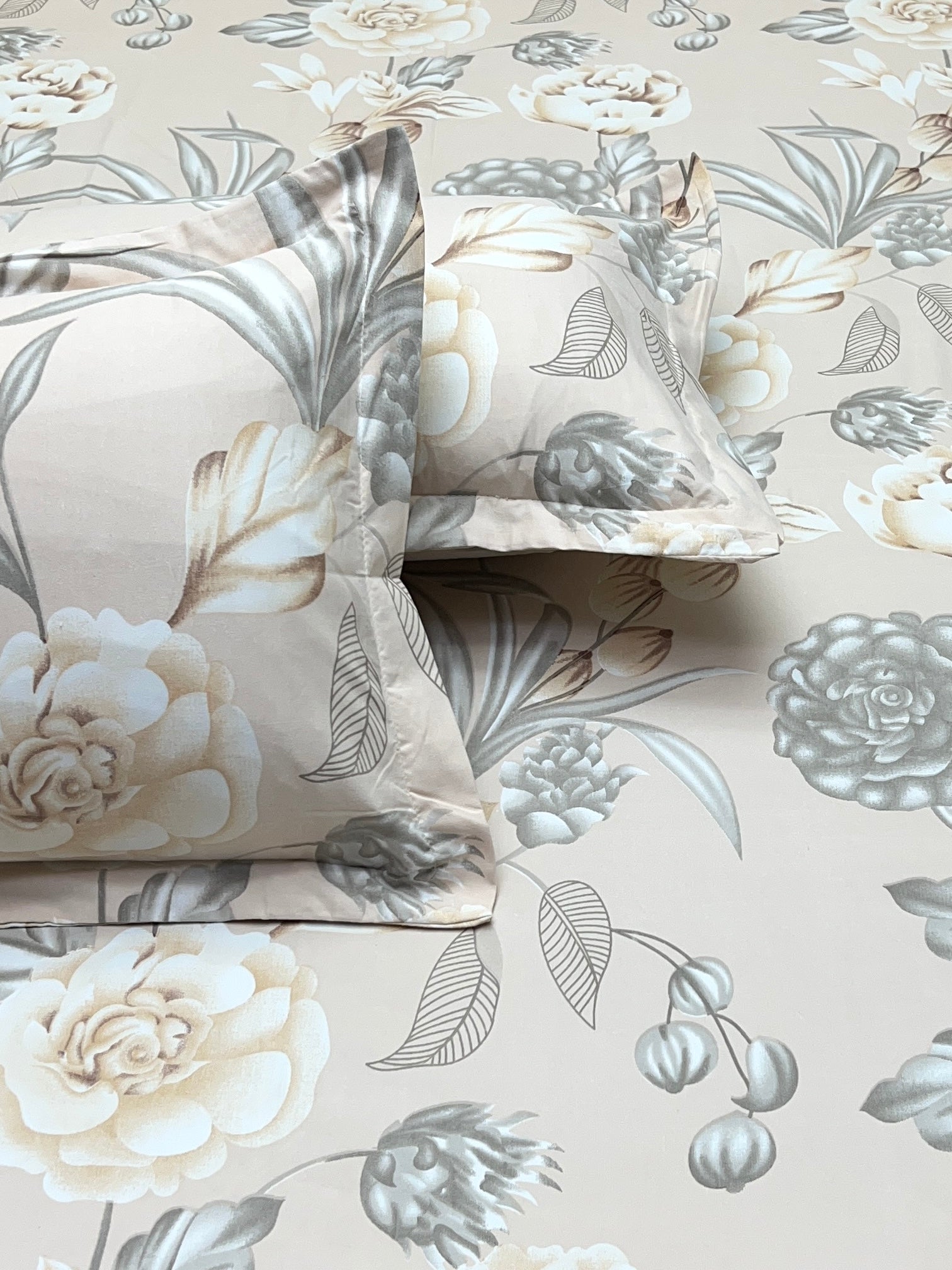 Pure Decor Polycotton Queen Size Double Bedsheet
