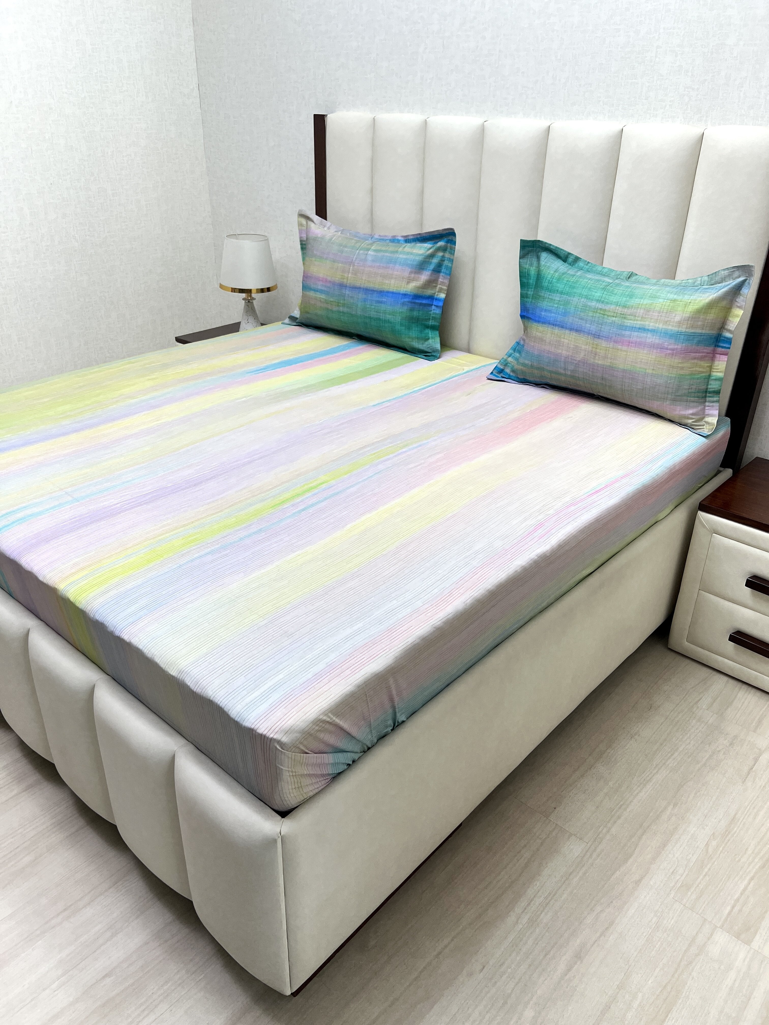 A-4454 - Pure Cotton 300 TC King Size Digital Print Double Bedsheet (274X274) with Two Pillow Covers (50X76)