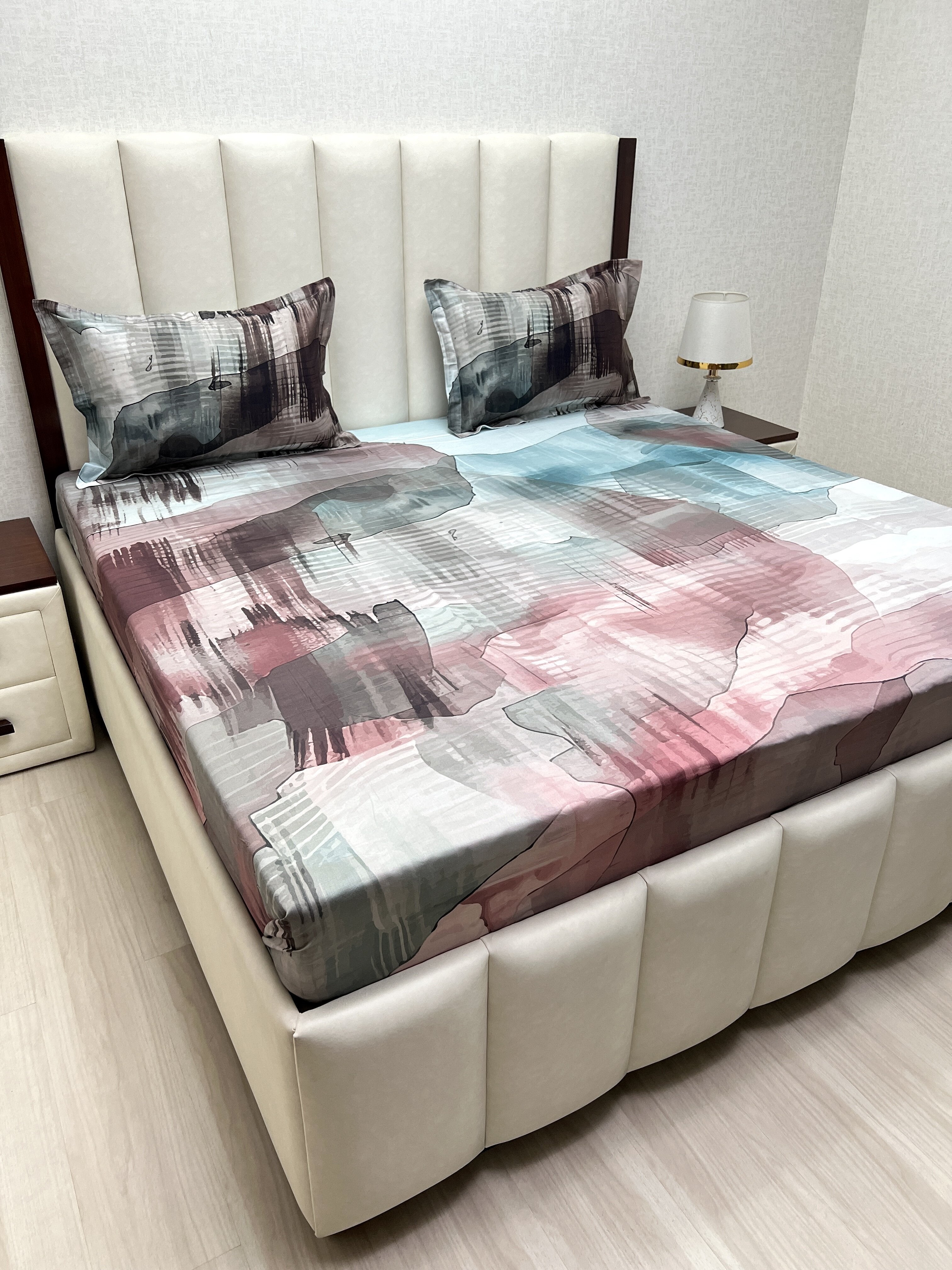 A-4461 - Pure Cotton 300 TC King Size Digital Print Double Bedsheet (274X274) with Two Pillow Covers (50X76)