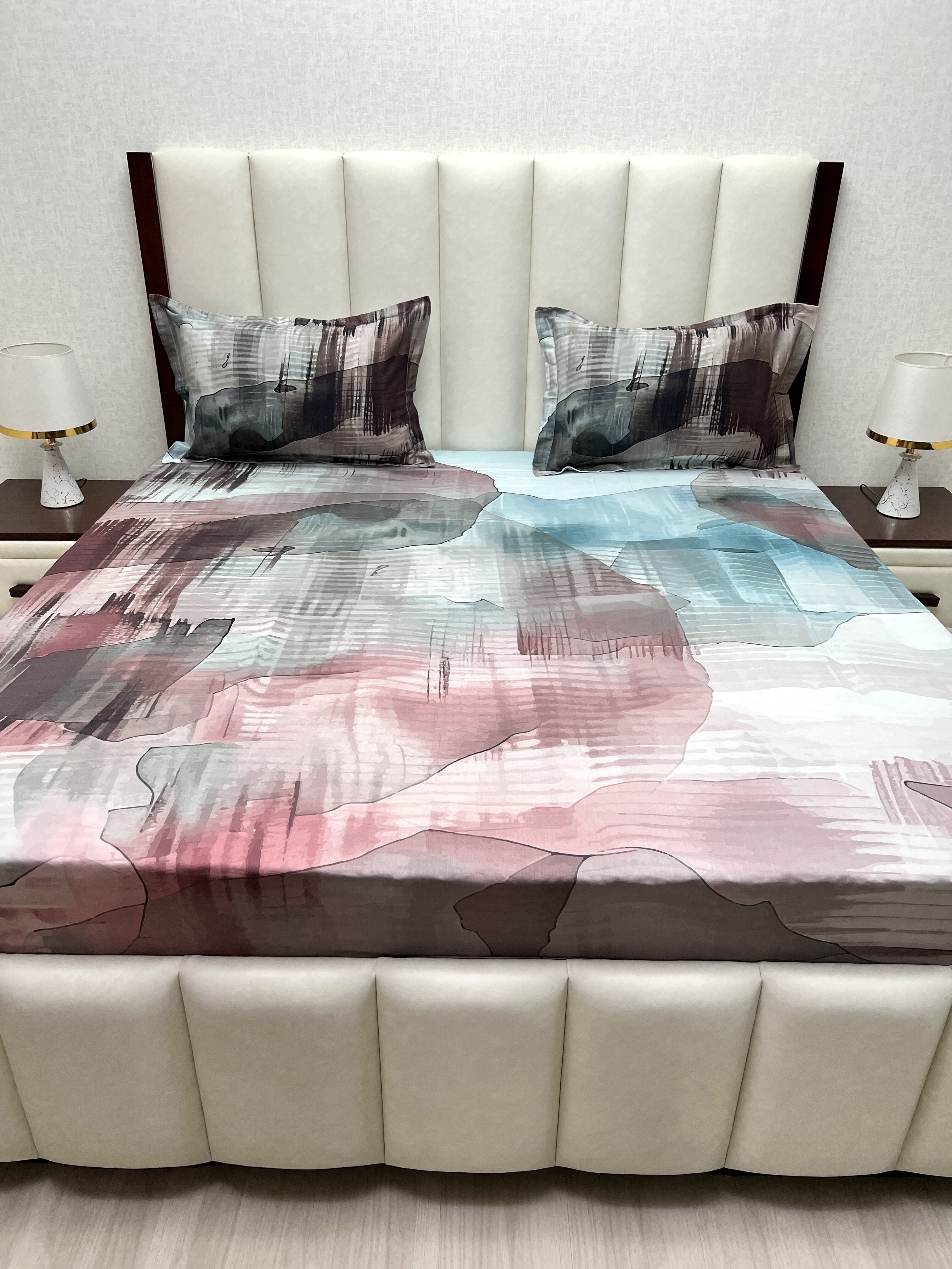 A-4461 - Pure Cotton 300 TC King Size Digital Print Double Bedsheet (274X274) with Two Pillow Covers (50X76)
