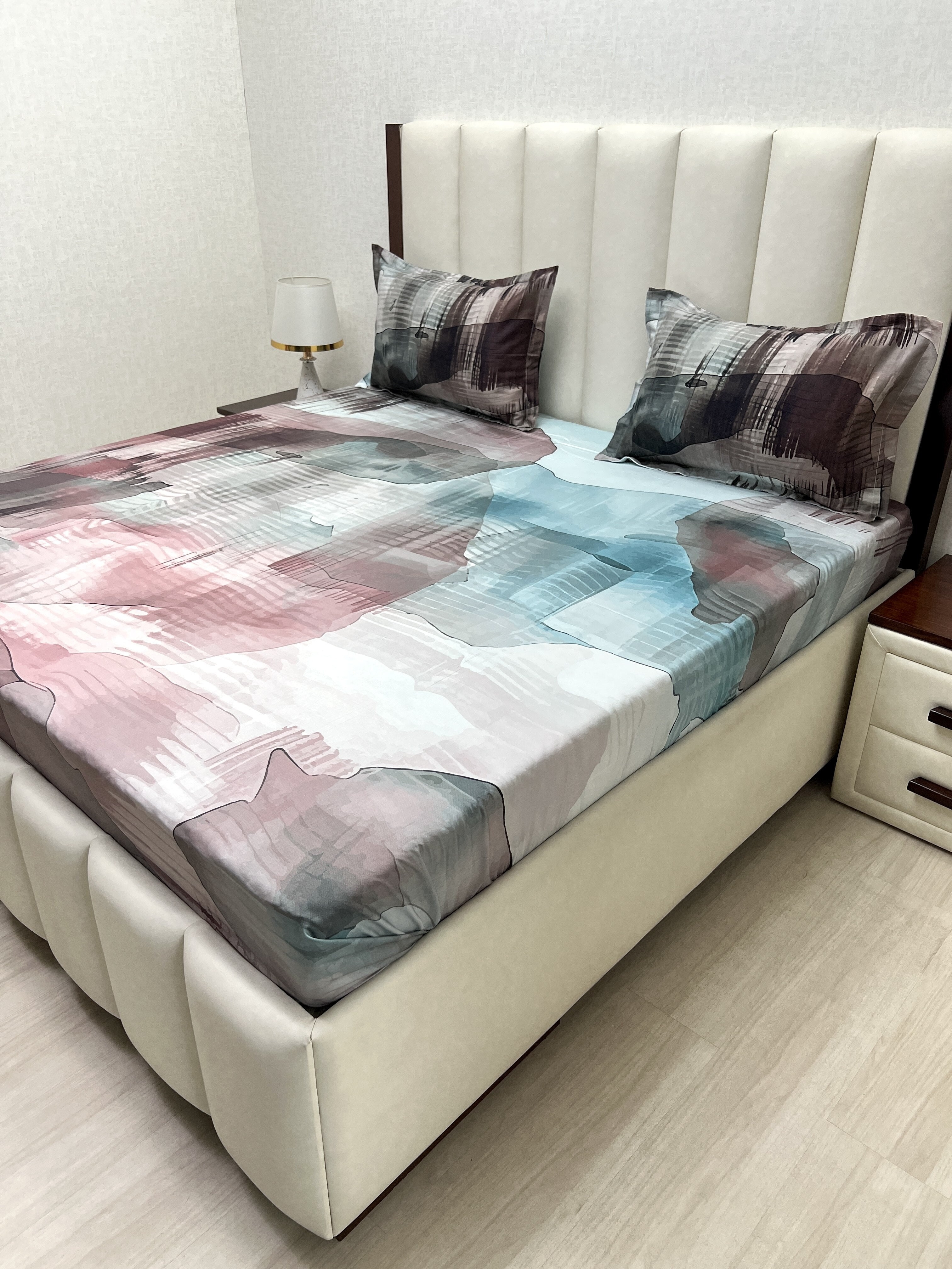 A-4461 - Pure Cotton 300 TC King Size Digital Print Double Bedsheet (274X274) with Two Pillow Covers (50X76)
