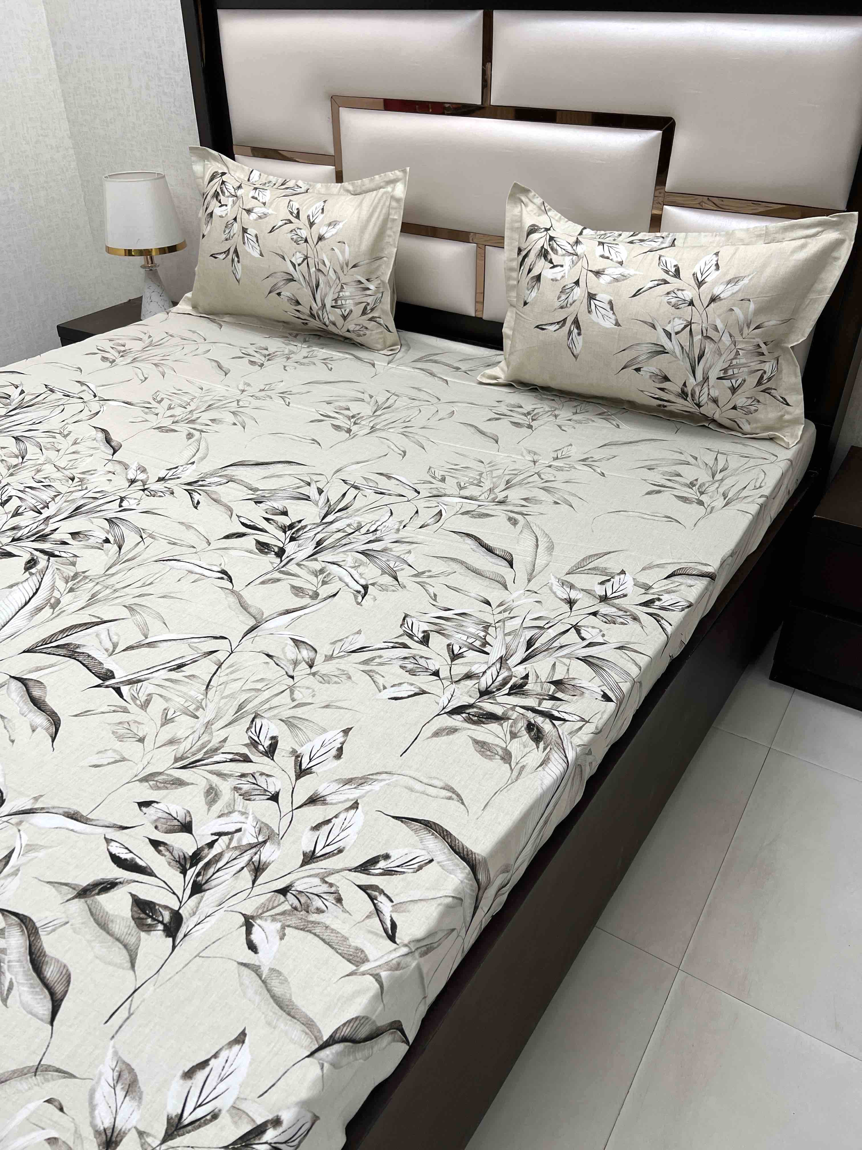 A-4475 - Pure Cotton 300 TC King Size Digital Print Double Bedsheet (274X274) with Two Pillow Covers (50X76)