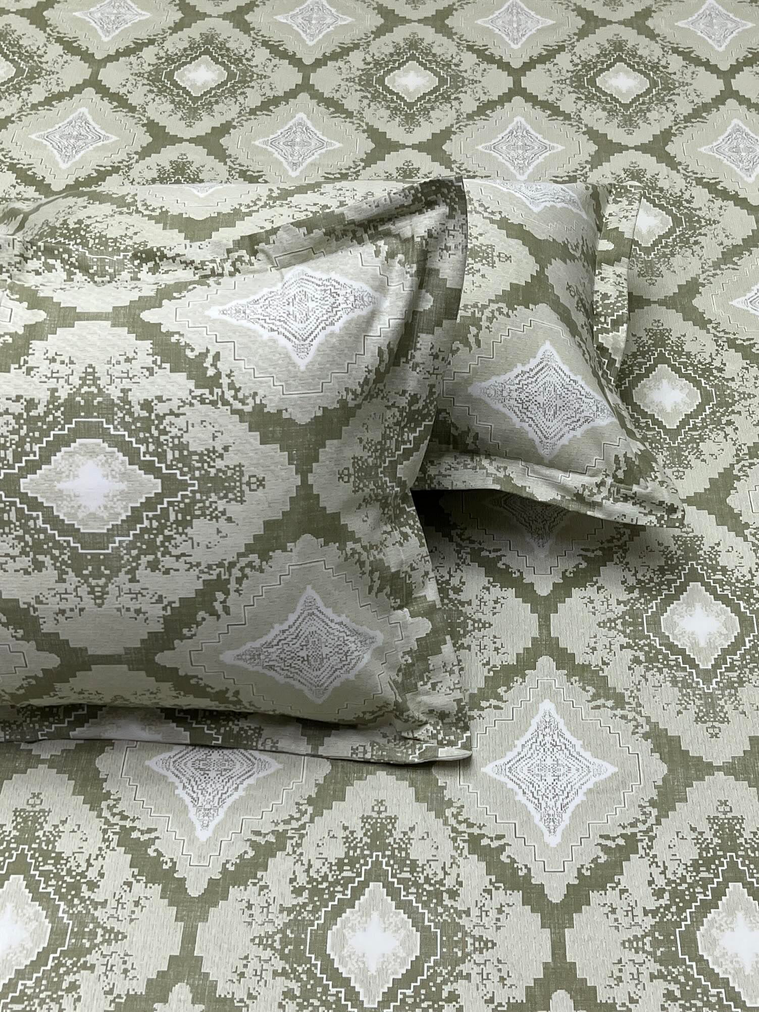 A-4518 - Pure Cotton 250 TC Queen Size Double Bedsheet (228X254) with Two Pillow Covers (43X68)