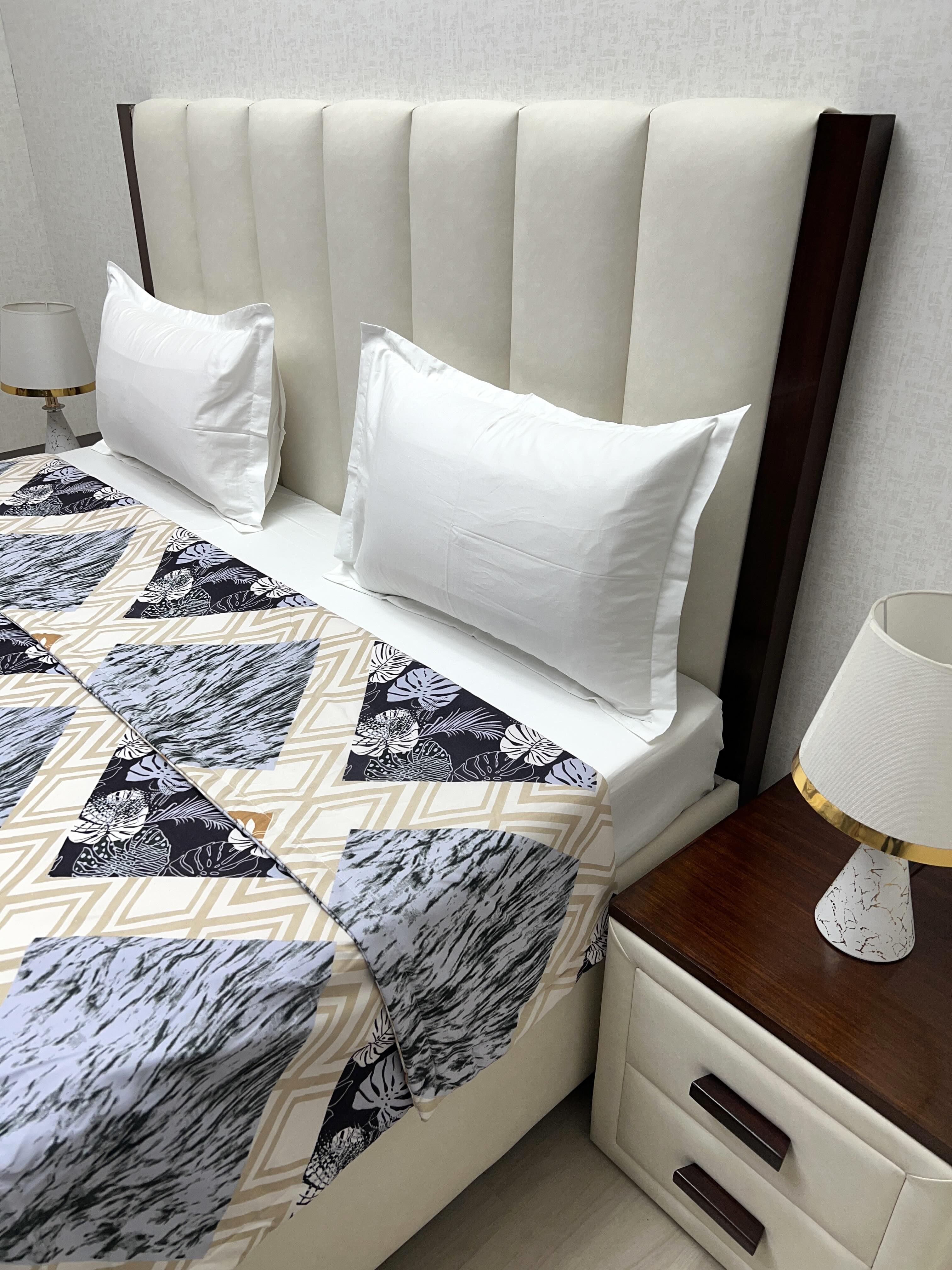 A-4531 - Microfiber 150 GSM King Size Reversible Double Bed Comforter with Filling of Polyfill (221X246)