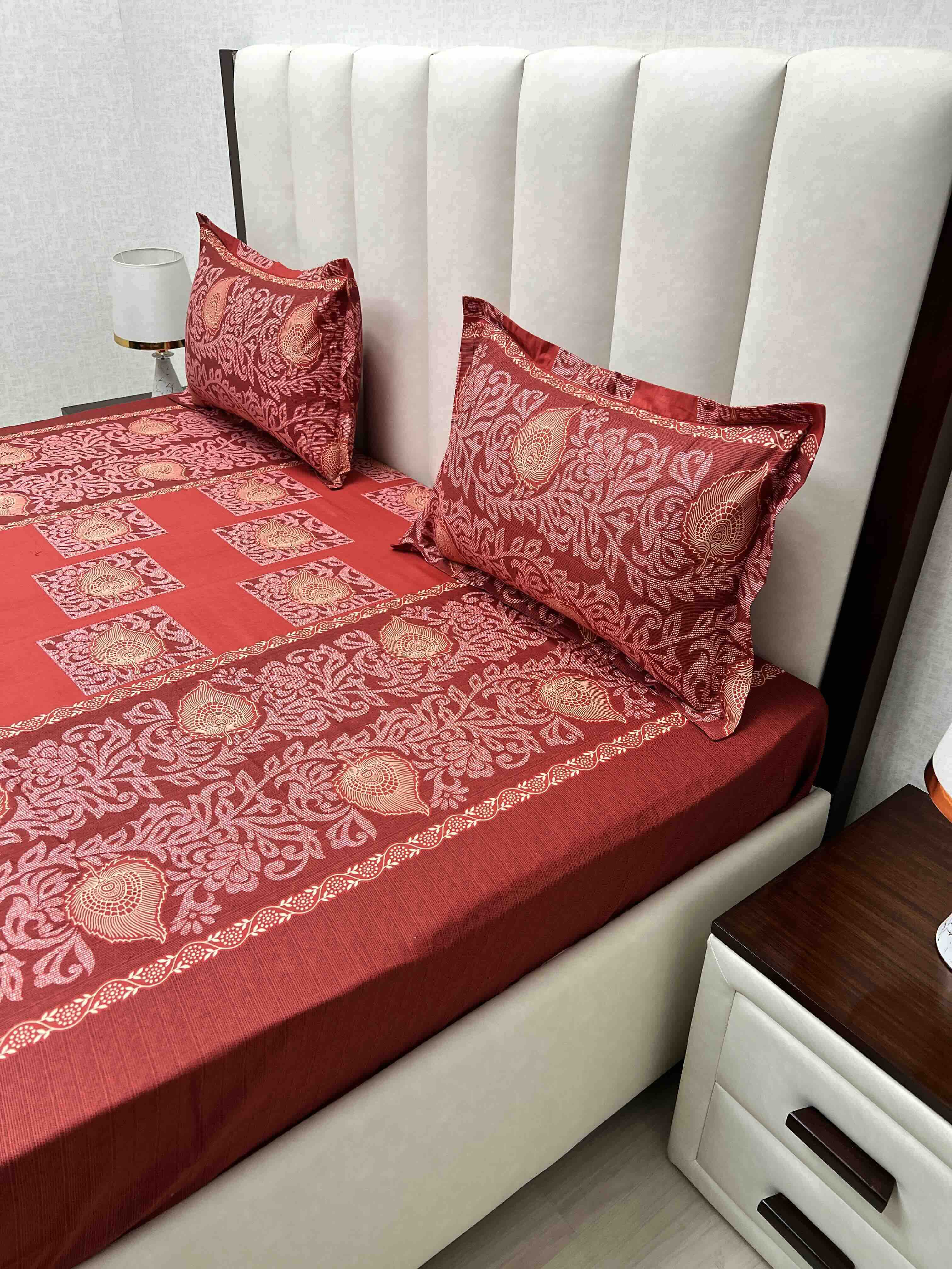 A-4570 - Pure Cotton 180 TC King Size Double Bedsheet (274X274) with Two Pillow Covers (50X76)