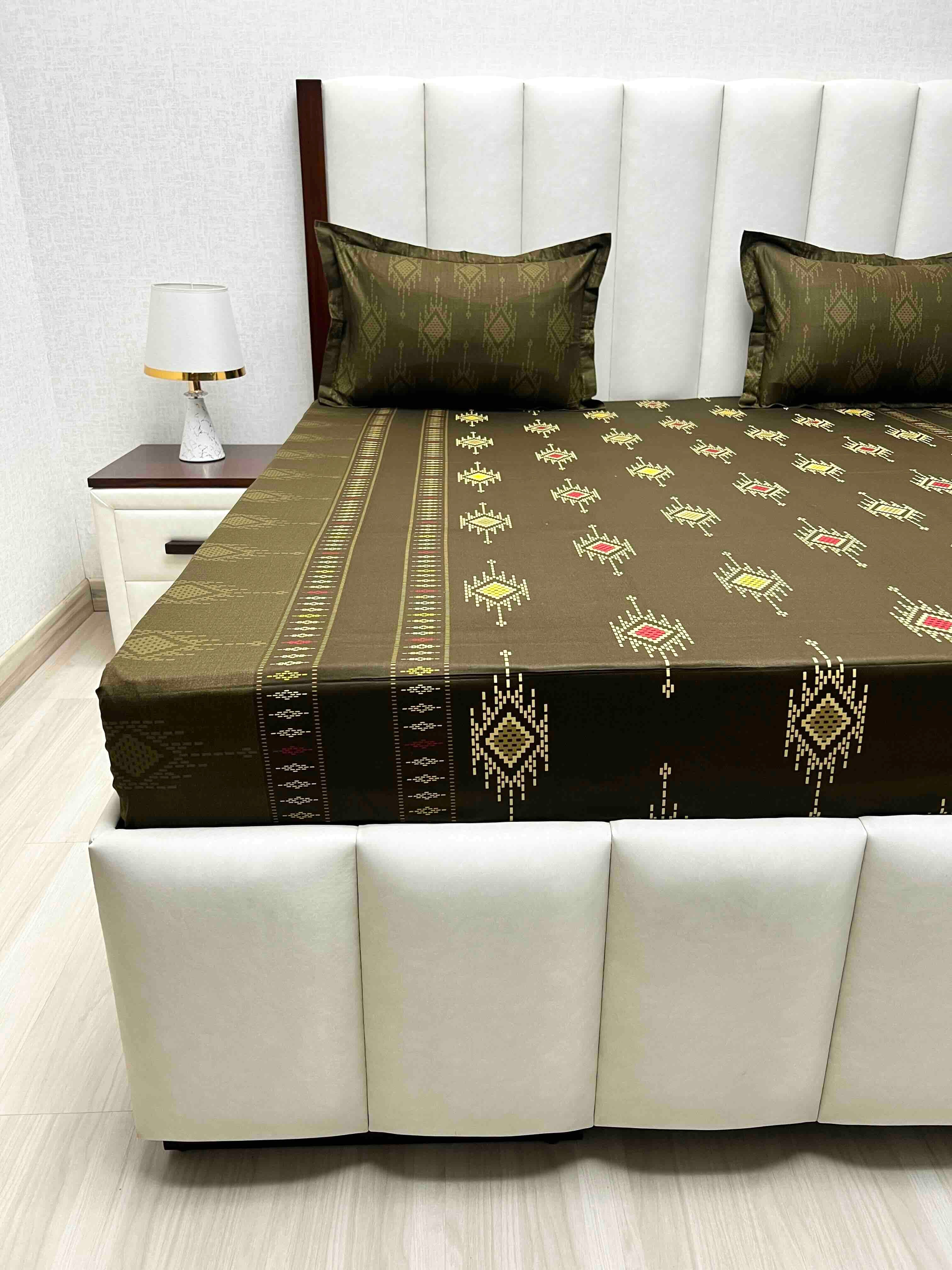 A-4574 - Pure Cotton 180 TC King Size Double Bedsheet (274X274) with Two Pillow Covers (50X76)