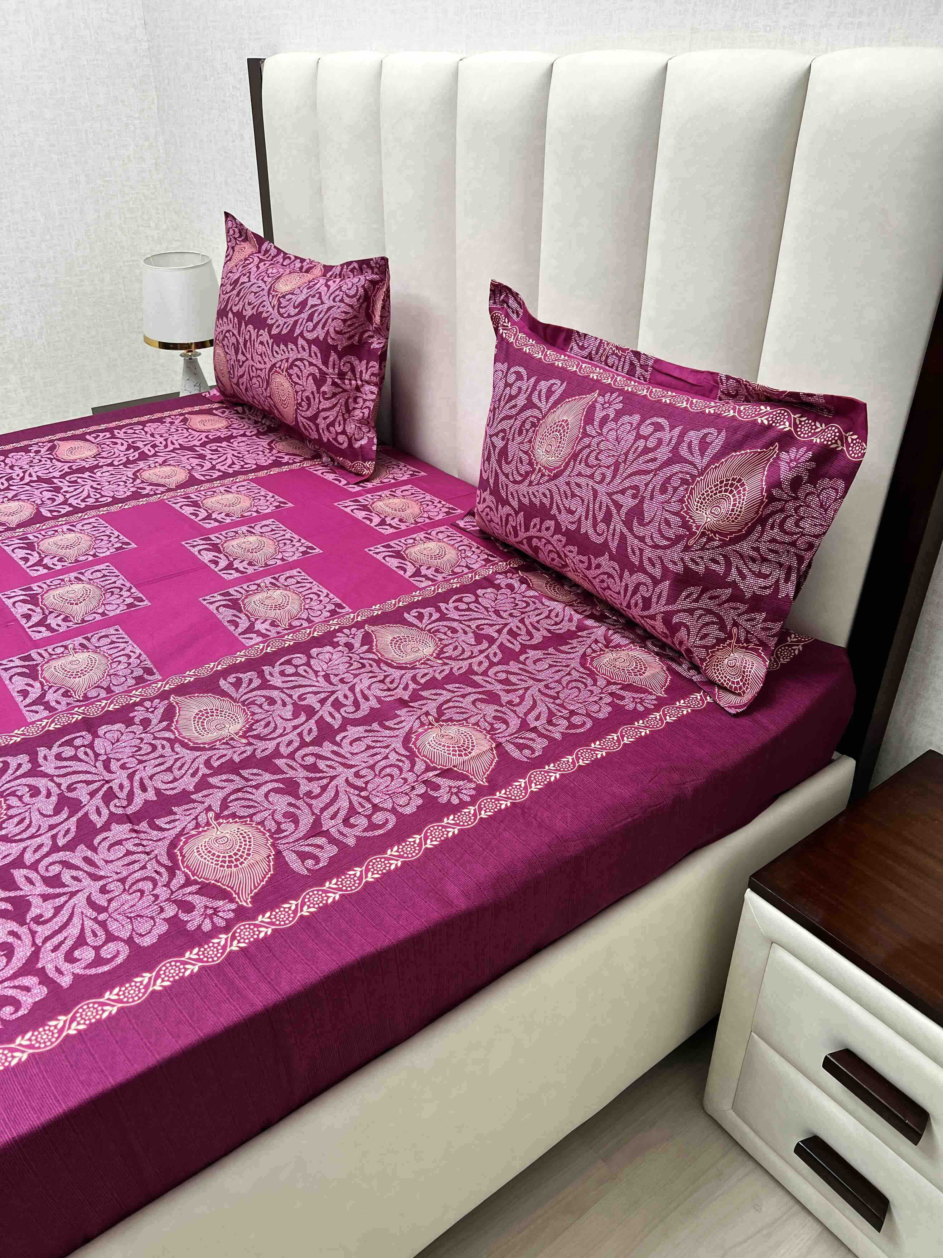 A-4578 - Pure Cotton 180 TC King Size Double Bedsheet (274X274) with Two Pillow Covers (50X76)