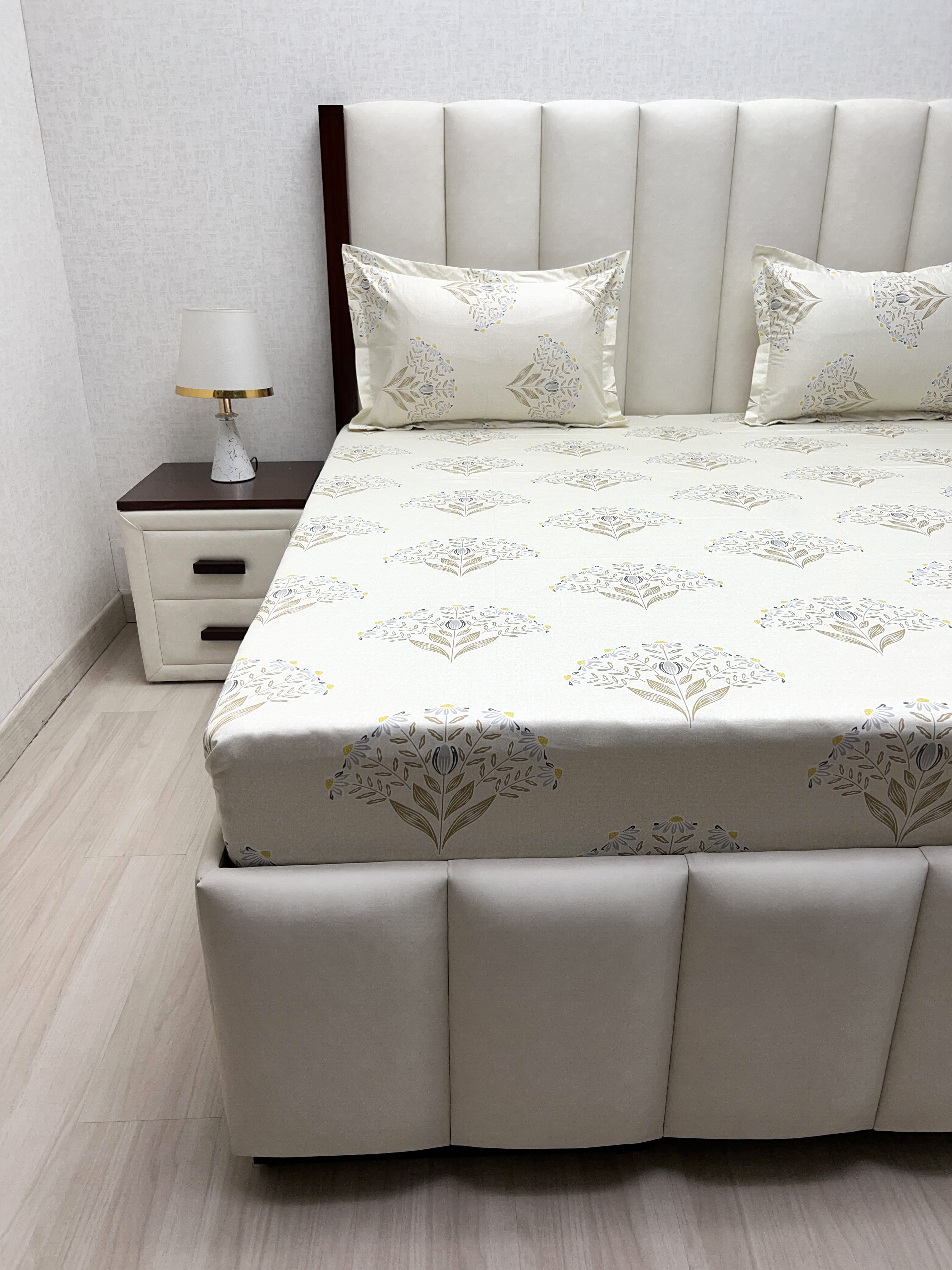 A-4826 - Pure Cotton 250 TC Queen Size Double Bedsheet (228X254) with Two Pillow Covers (43X68)