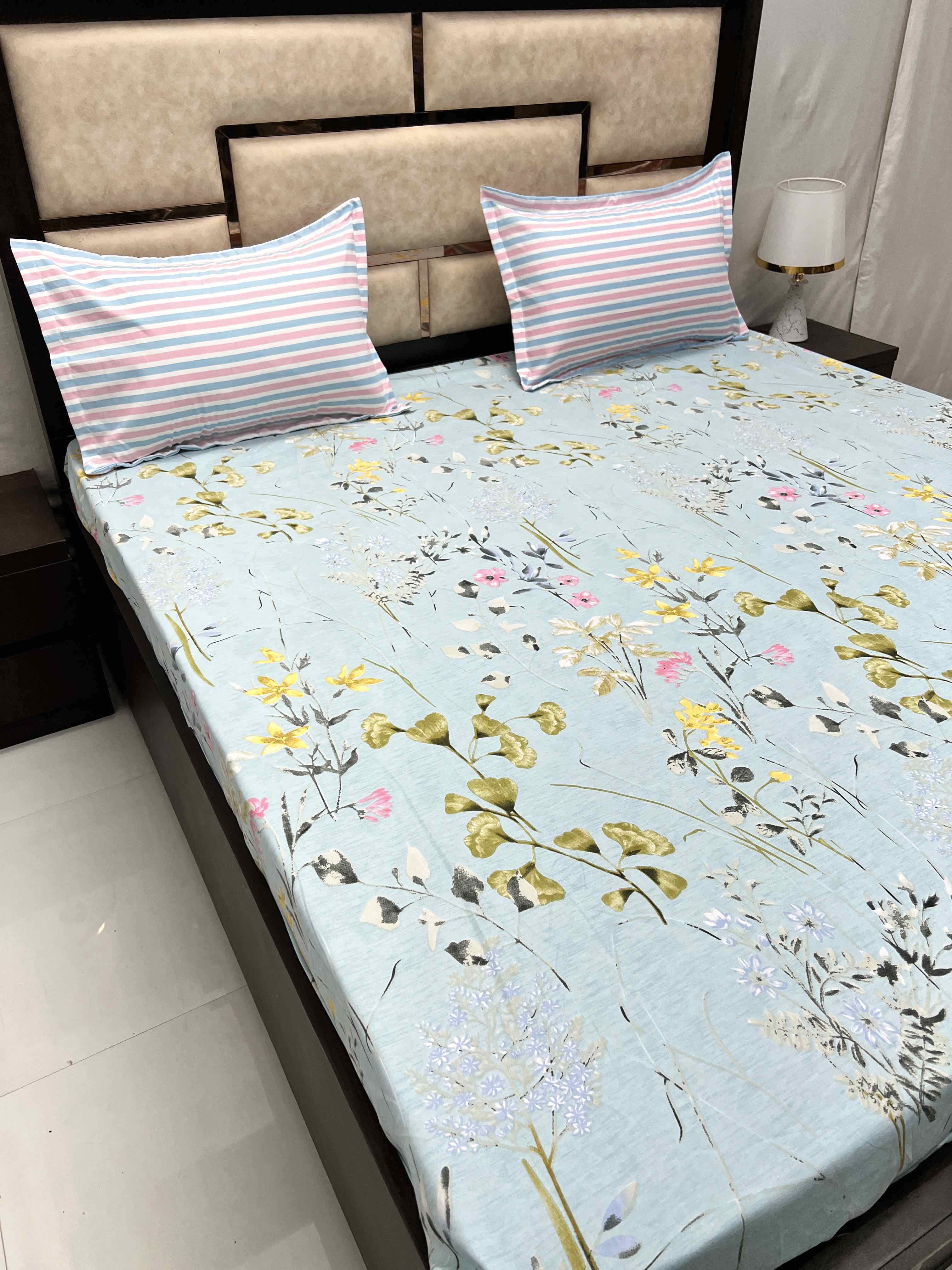 Leisure Fur Collection Pure Decor Poly Cotton 130 GSM King Size Double Bedsheet (274X274) with Two Pillow Covers (50X76)