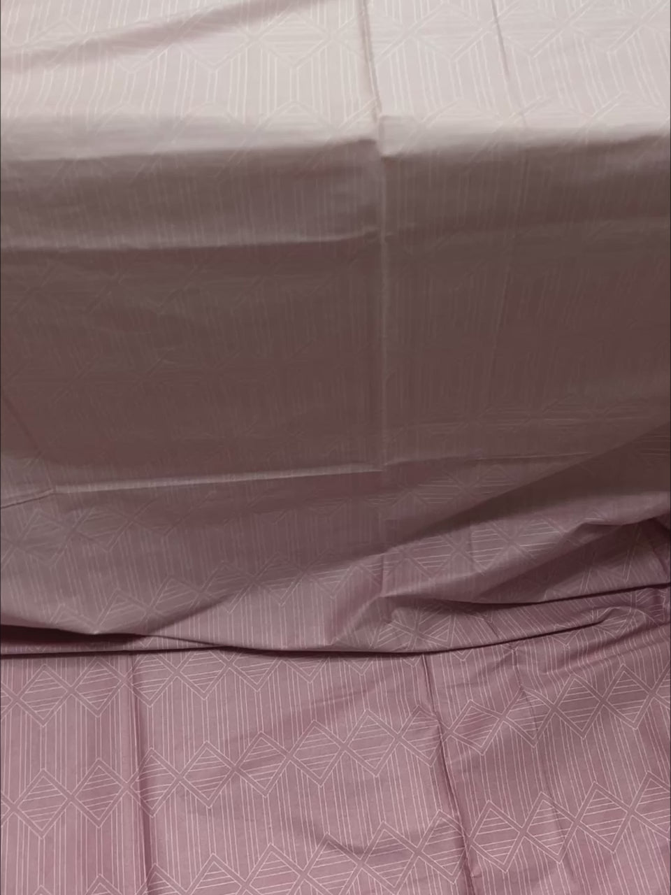 A-4745 - Pure Cotton 300 TC King Size Digital Print Double Bedsheet (274X274) with Two Pillow Covers (50X76)