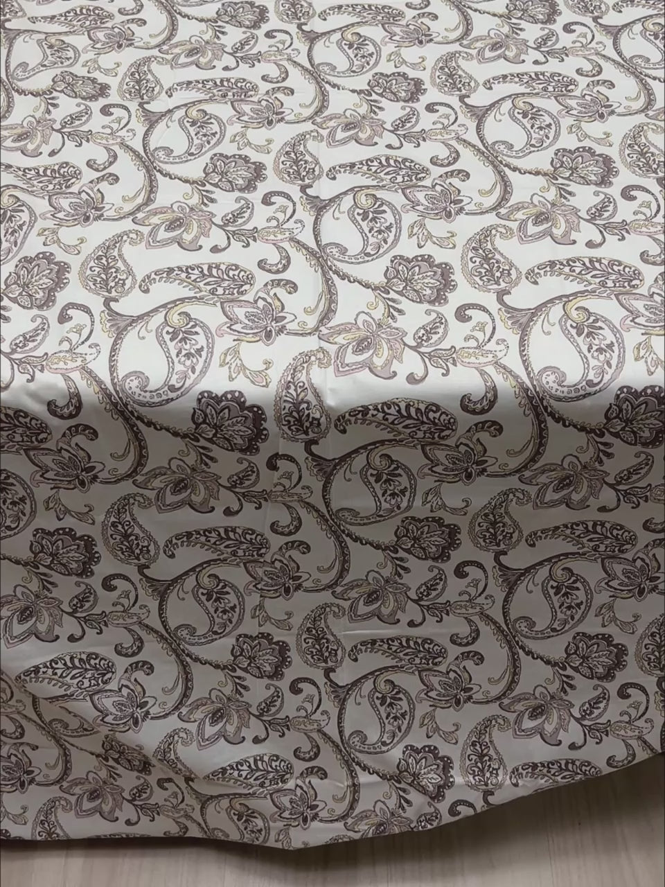 Pure Decor Pure Cotton Queen Size Double Bedsheet