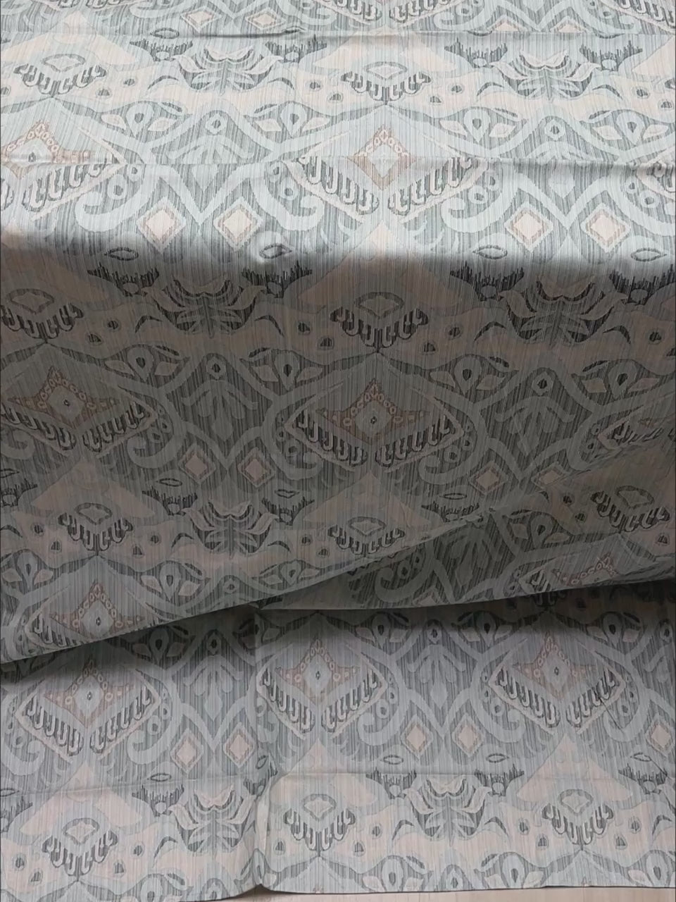 A-4857 - Pure Cotton 250 TC Queen Size Double Bedsheet (228X254) with Two Pillow Covers (43X68)
