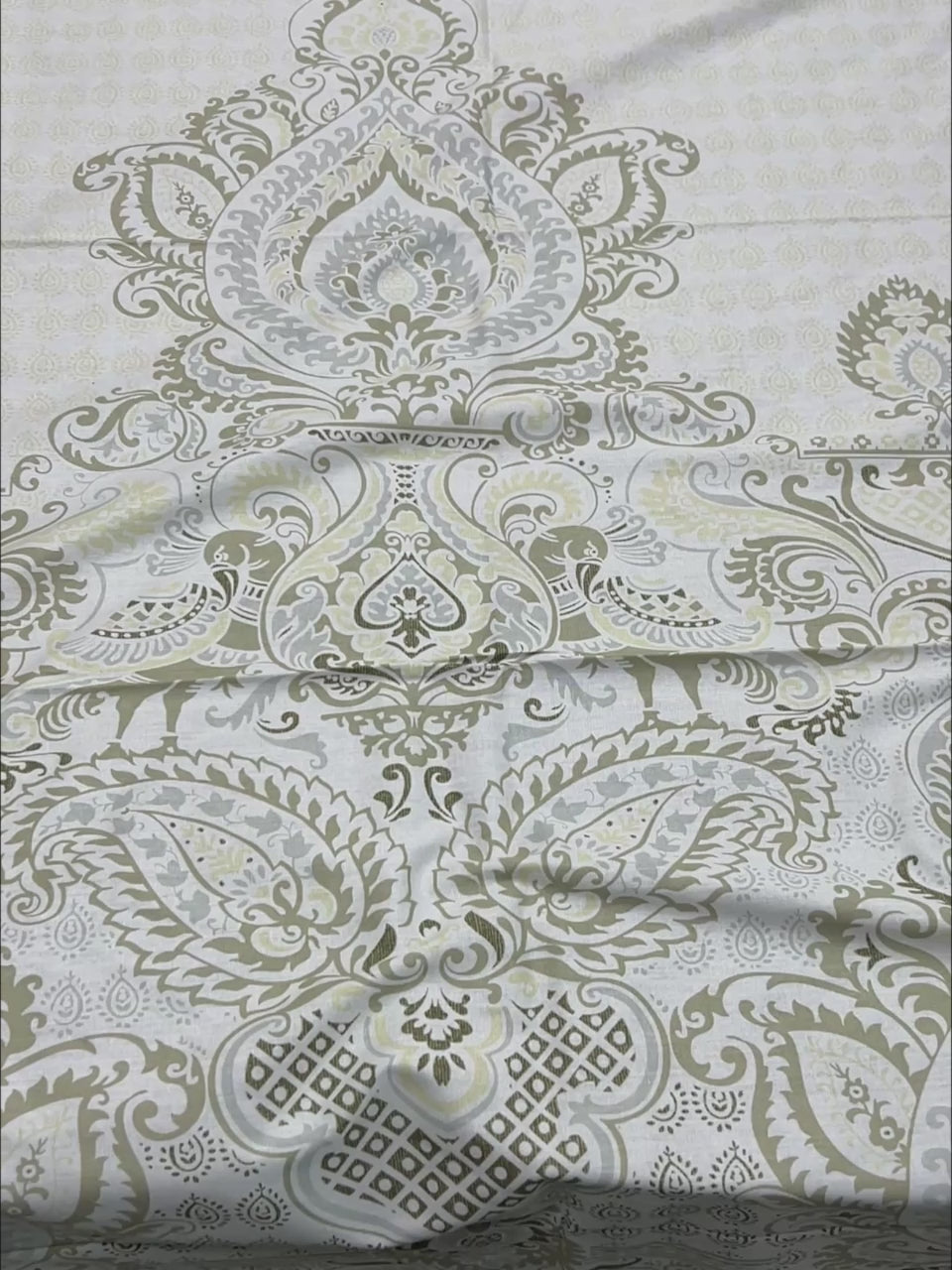 A-4583 - Pure Cotton 210 TC King Size Double Bedsheet (274X274) with Two Pillow Covers (50X76)