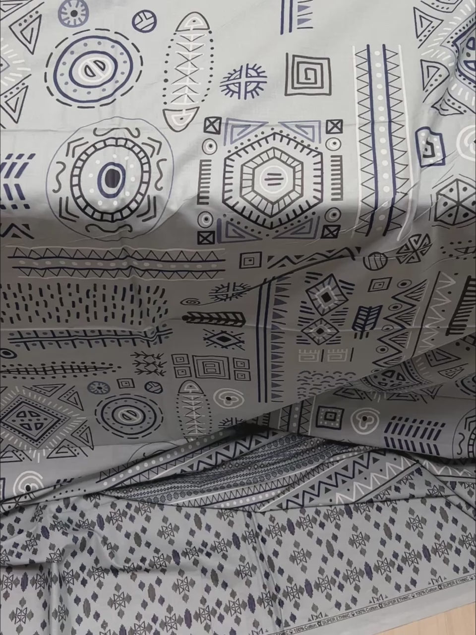 A-4772 - Pure Cotton 210 TC King Size Double Bedsheet (274X274) with Two Pillow Covers (50X76)