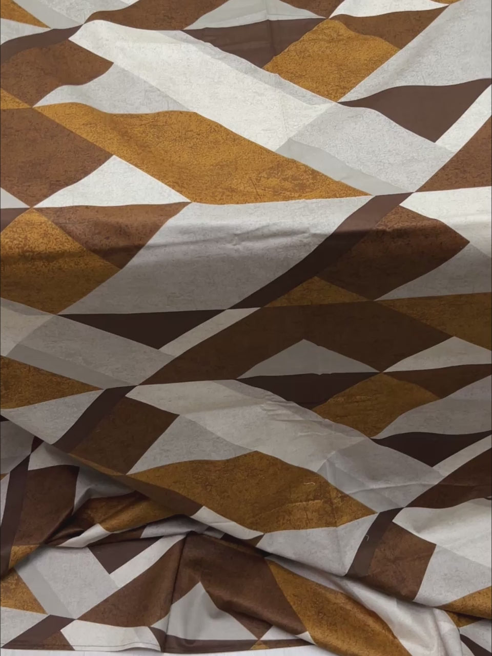 A-4867 - Pure Cotton 180 TC Single Bedsheet (173X236) with Two Pillow Covers (43X69)