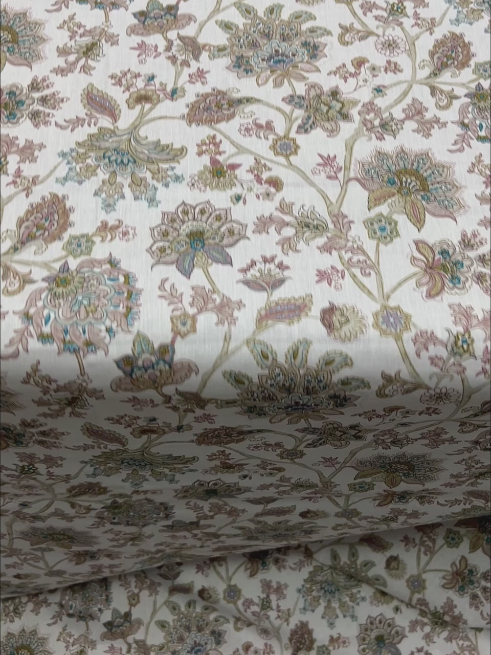 A-3813 - Pure Cotton 210 TC King Size Double Bedsheet (274X274) with Two Pillow Covers (50X76)