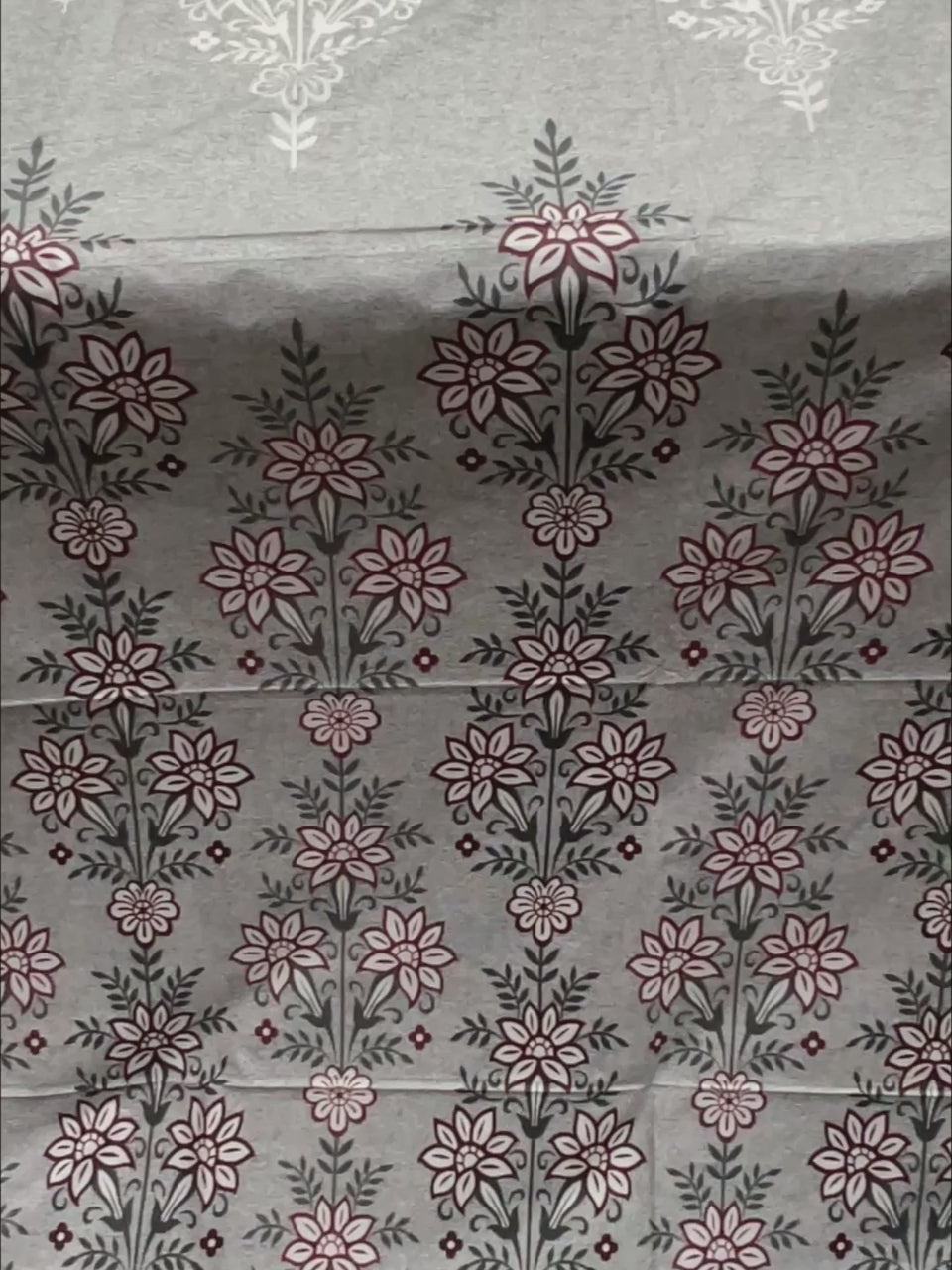 A-4784 - Pure Cotton 210 TC King Size Double Bedsheet (274X274) with Two Pillow Covers (50X76)