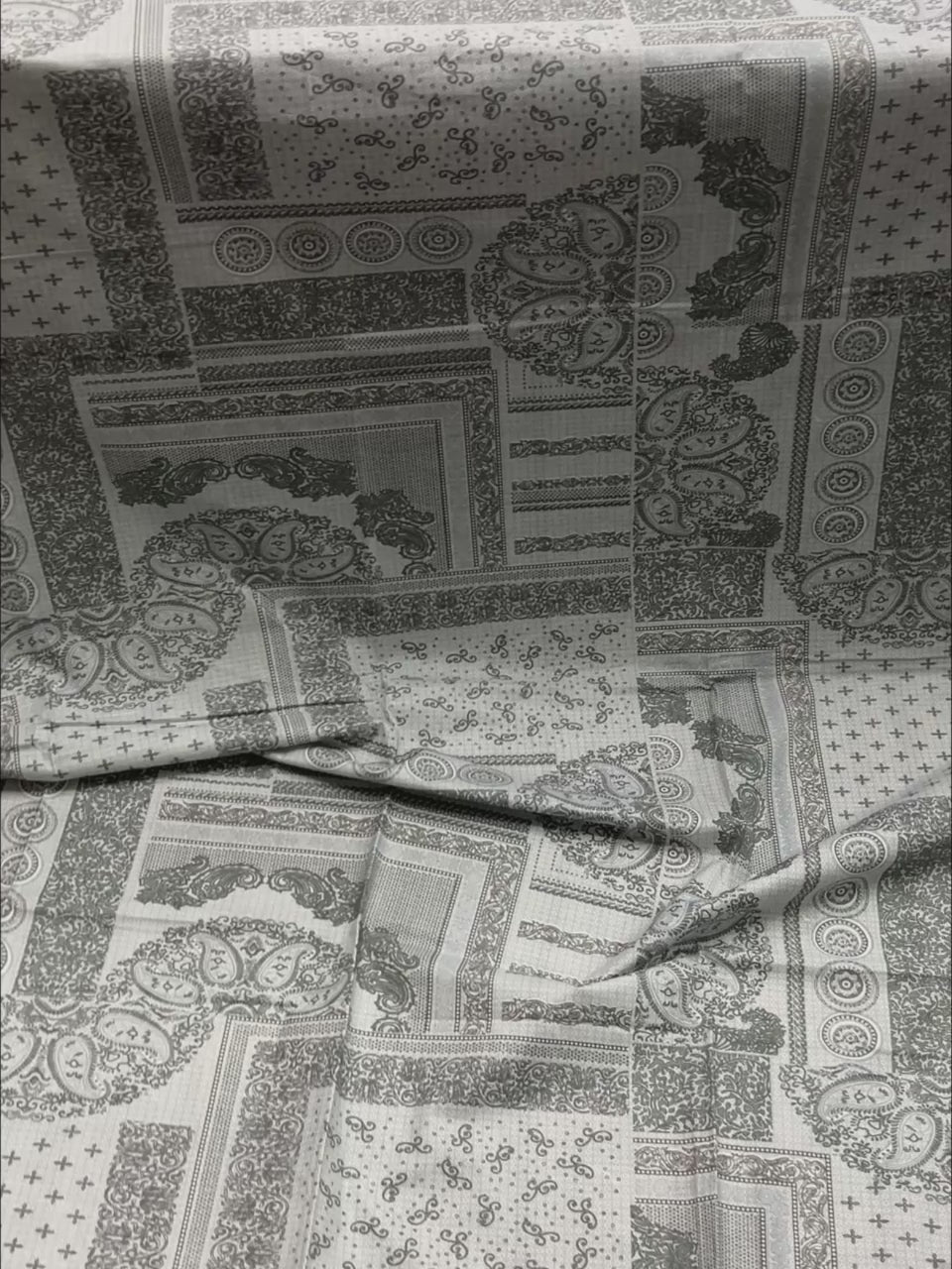 Pure Decor Pure Cotton Super King Size Double Bedsheet