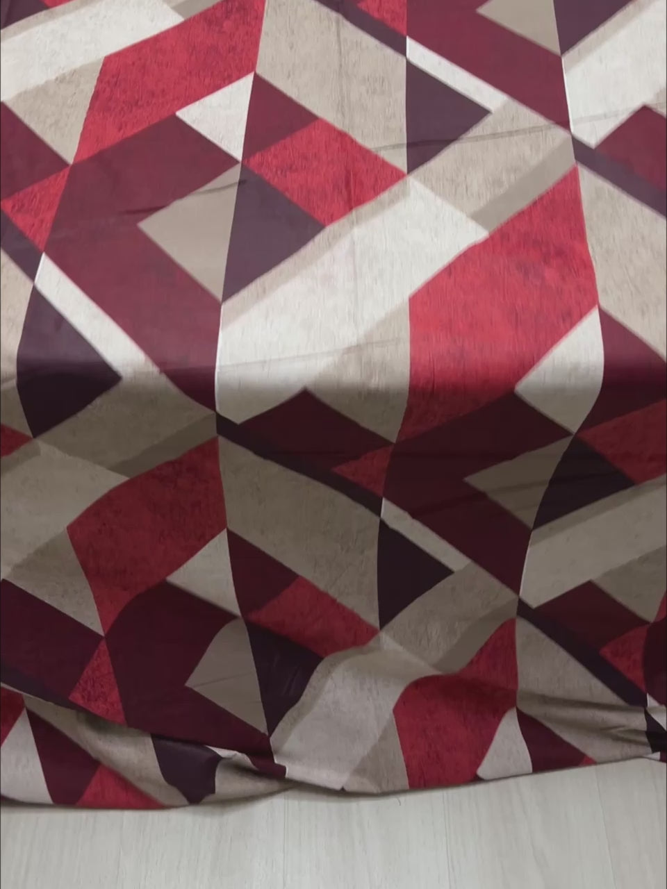 A-4965 - Pure Cotton 180 TC King Size Double Bedsheet (274X274) with Two Pillow Covers (50X76)