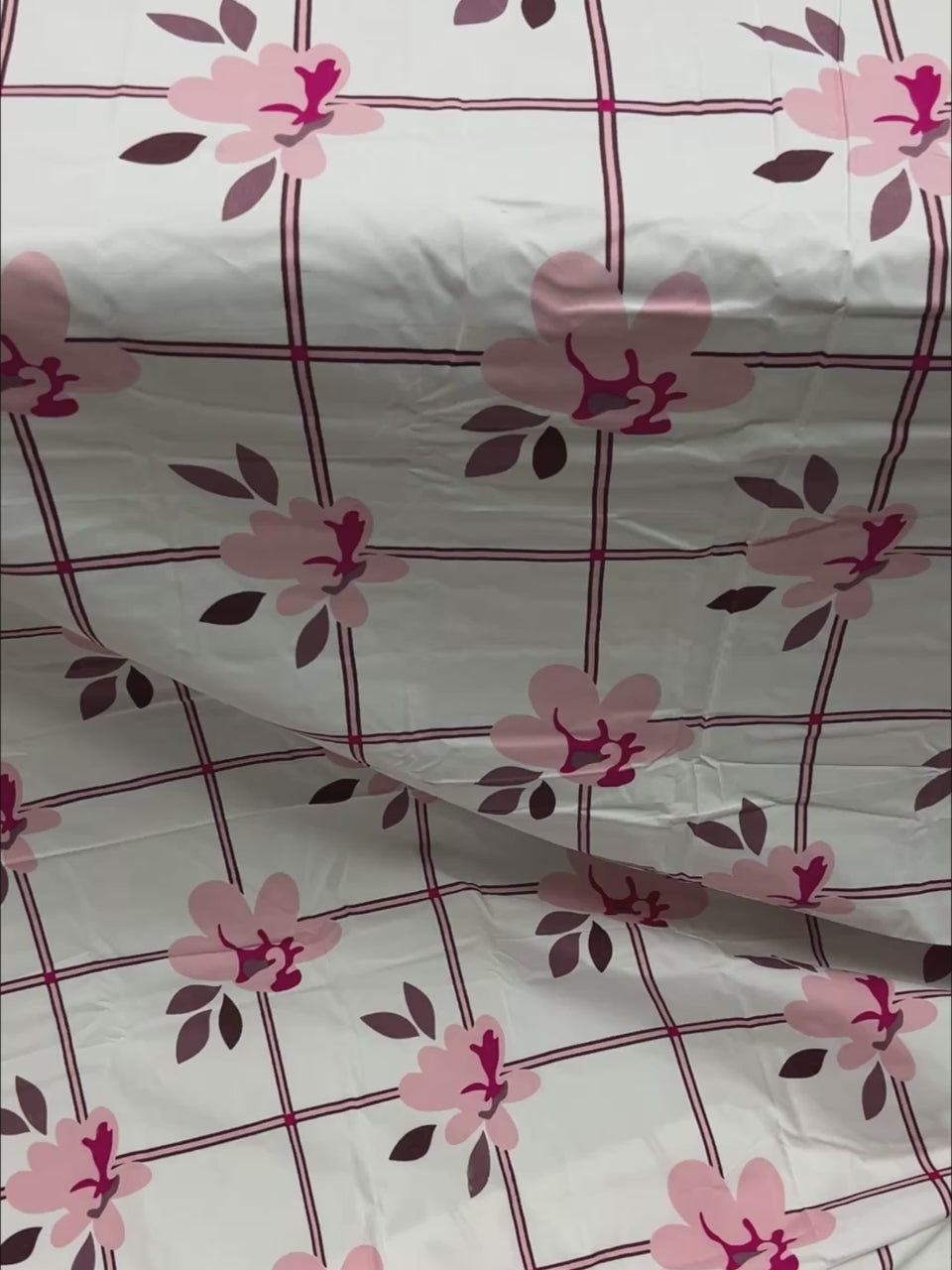 Pure Decor Polycotton Queen Size Double Bedsheet