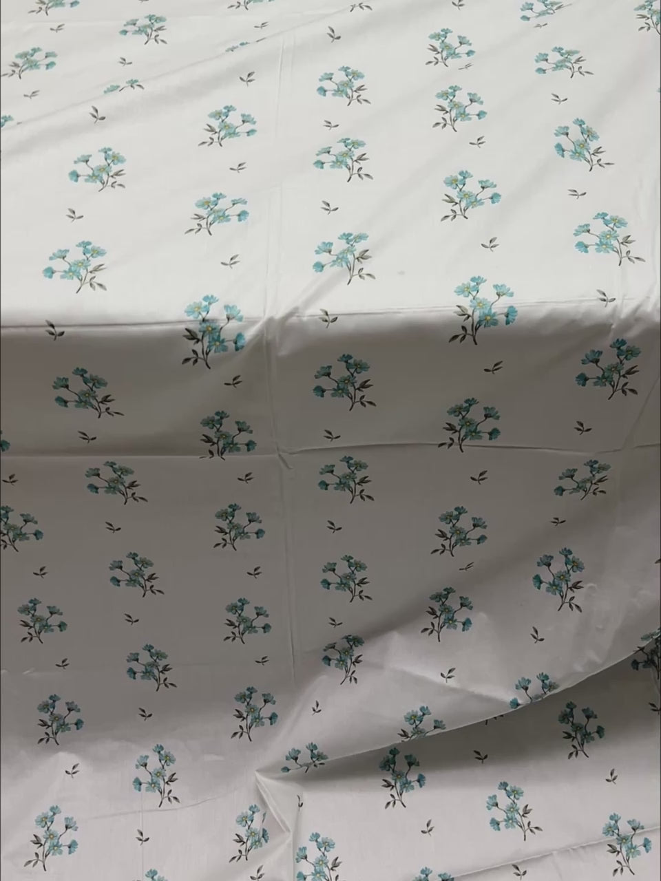 A-4845 - Pure Cotton 250 TC Queen Size Double Bedsheet (228X254) with Two Pillow Covers (43X68)